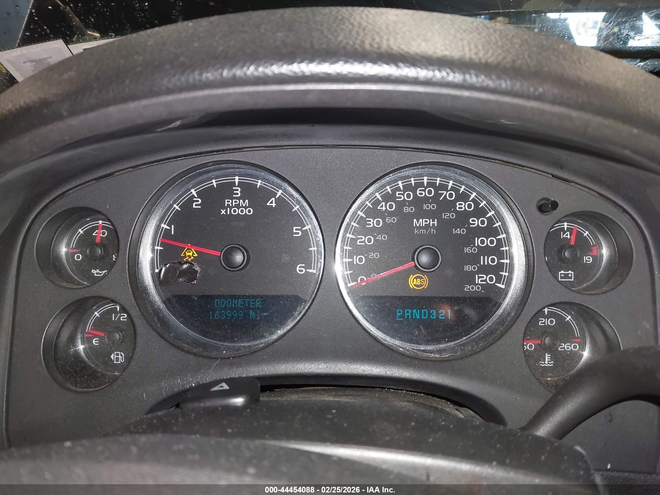 GMC YUKON image 7