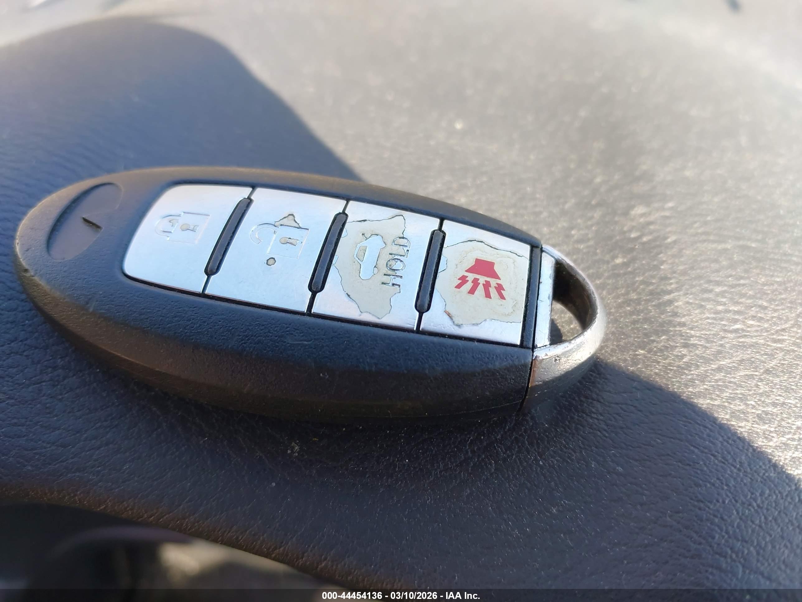 INFINITI Q50 image 11