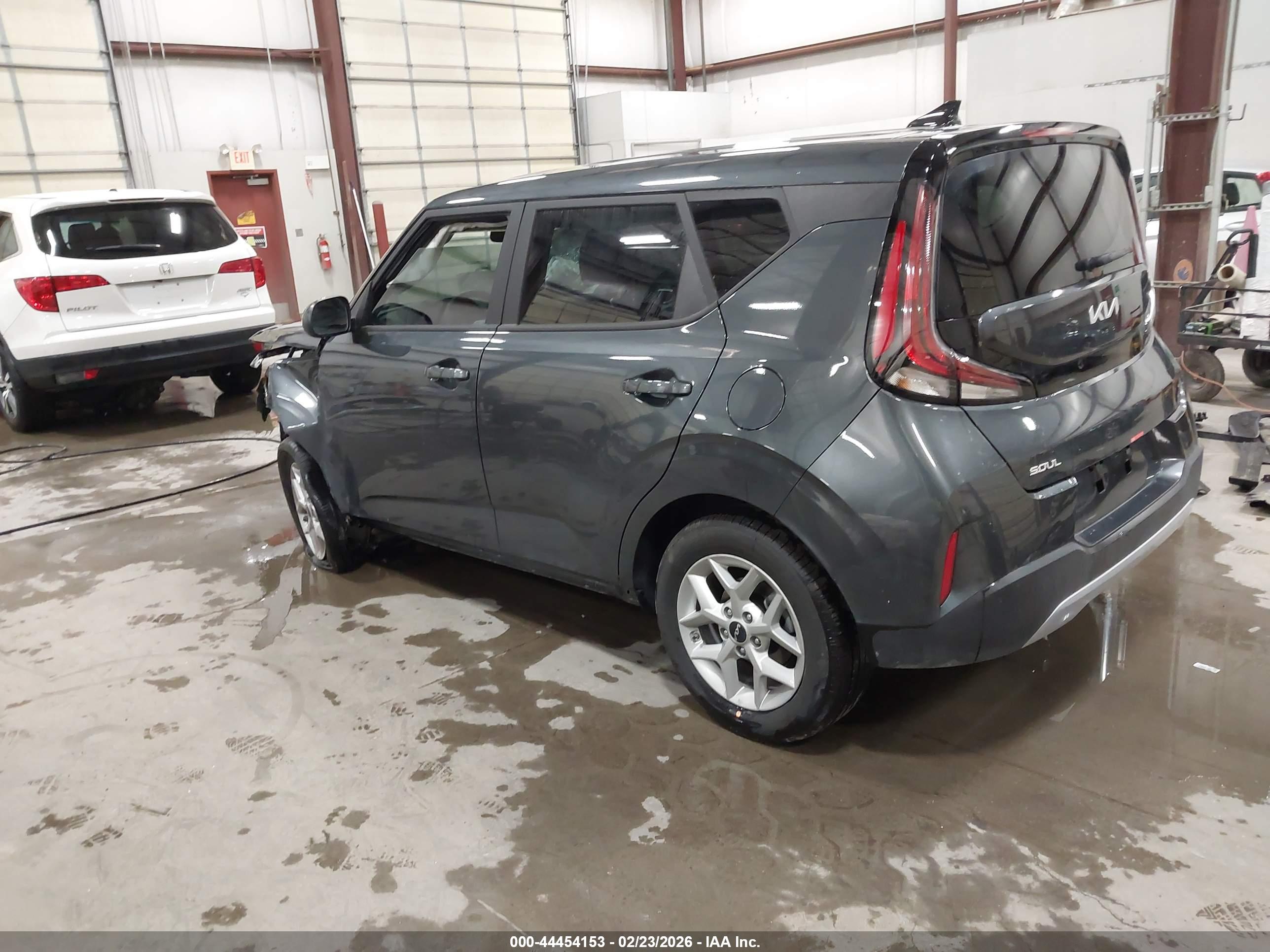 KIA SOUL image 3