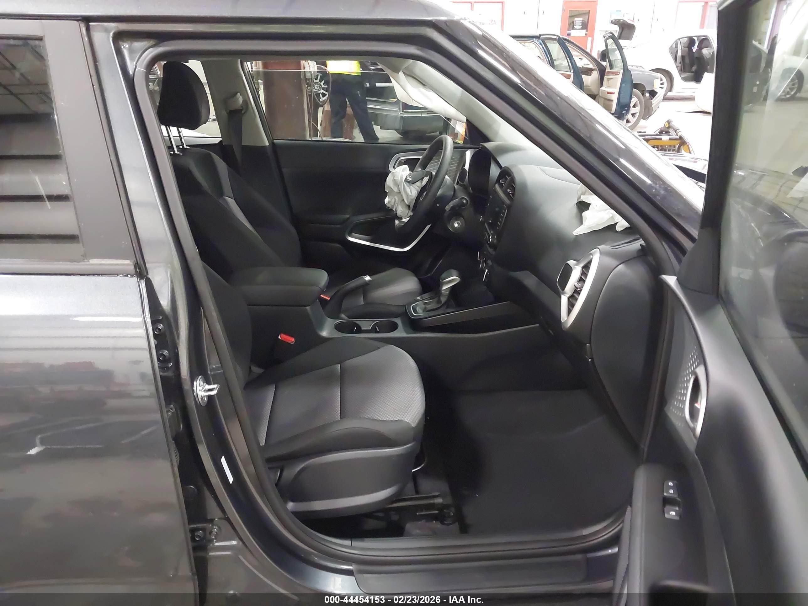 KIA SOUL image 5