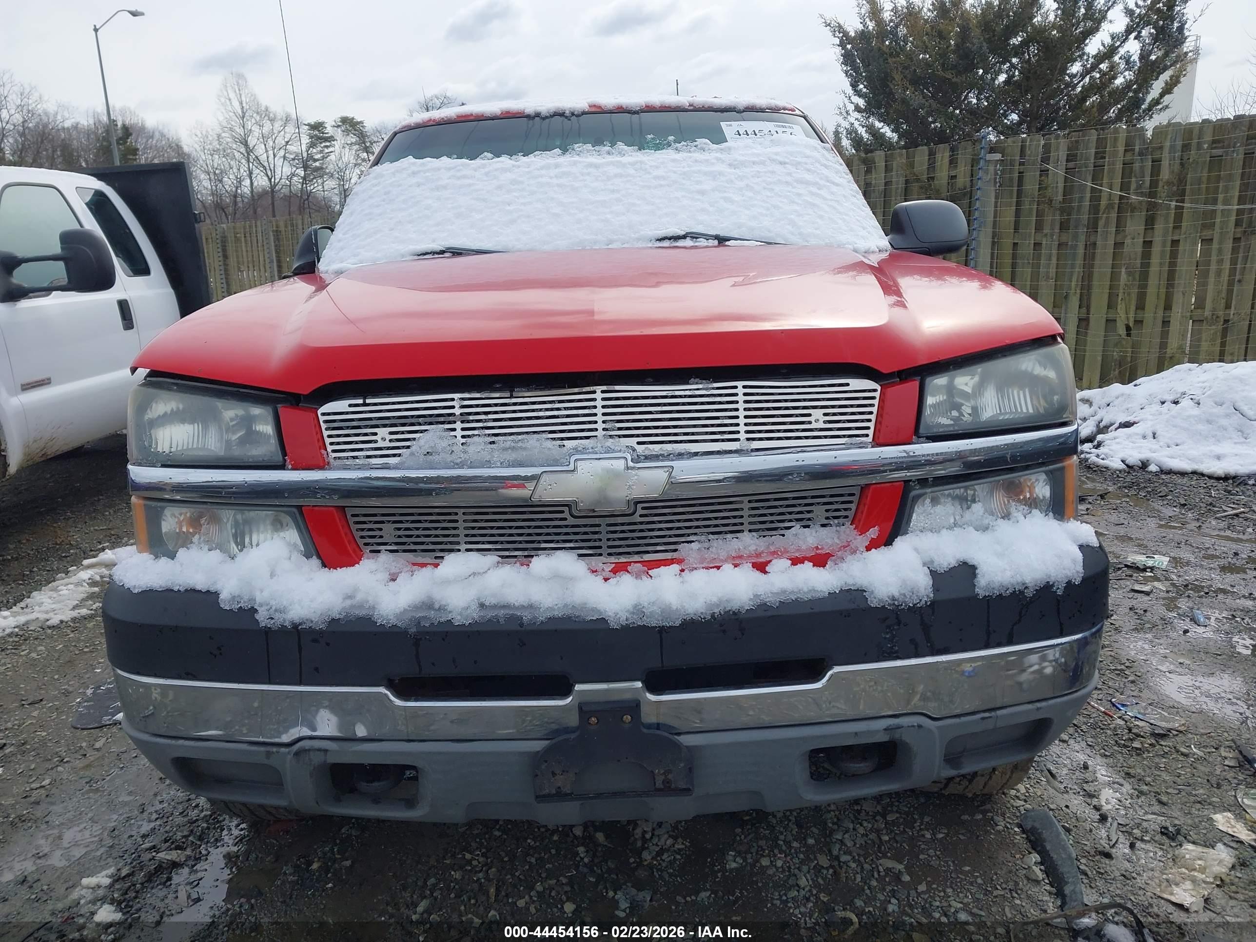 CHEVROLET SILVERADO image 6