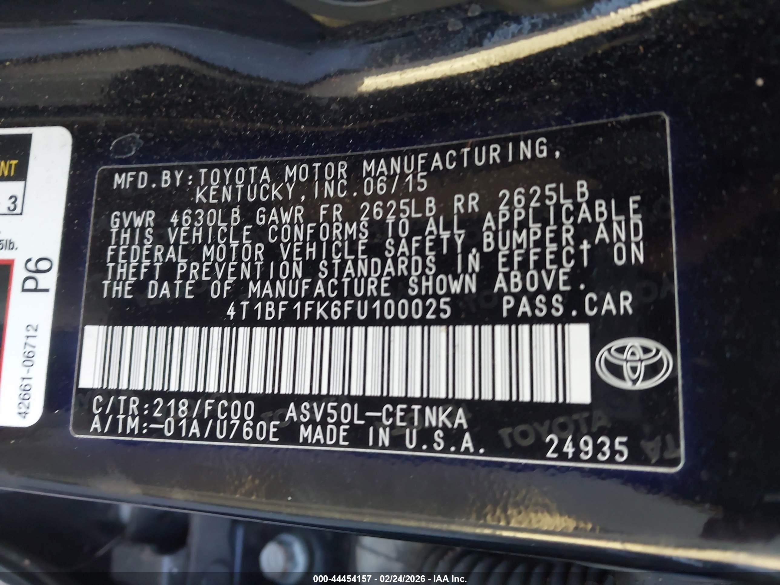 TOYOTA CAMRY image 9