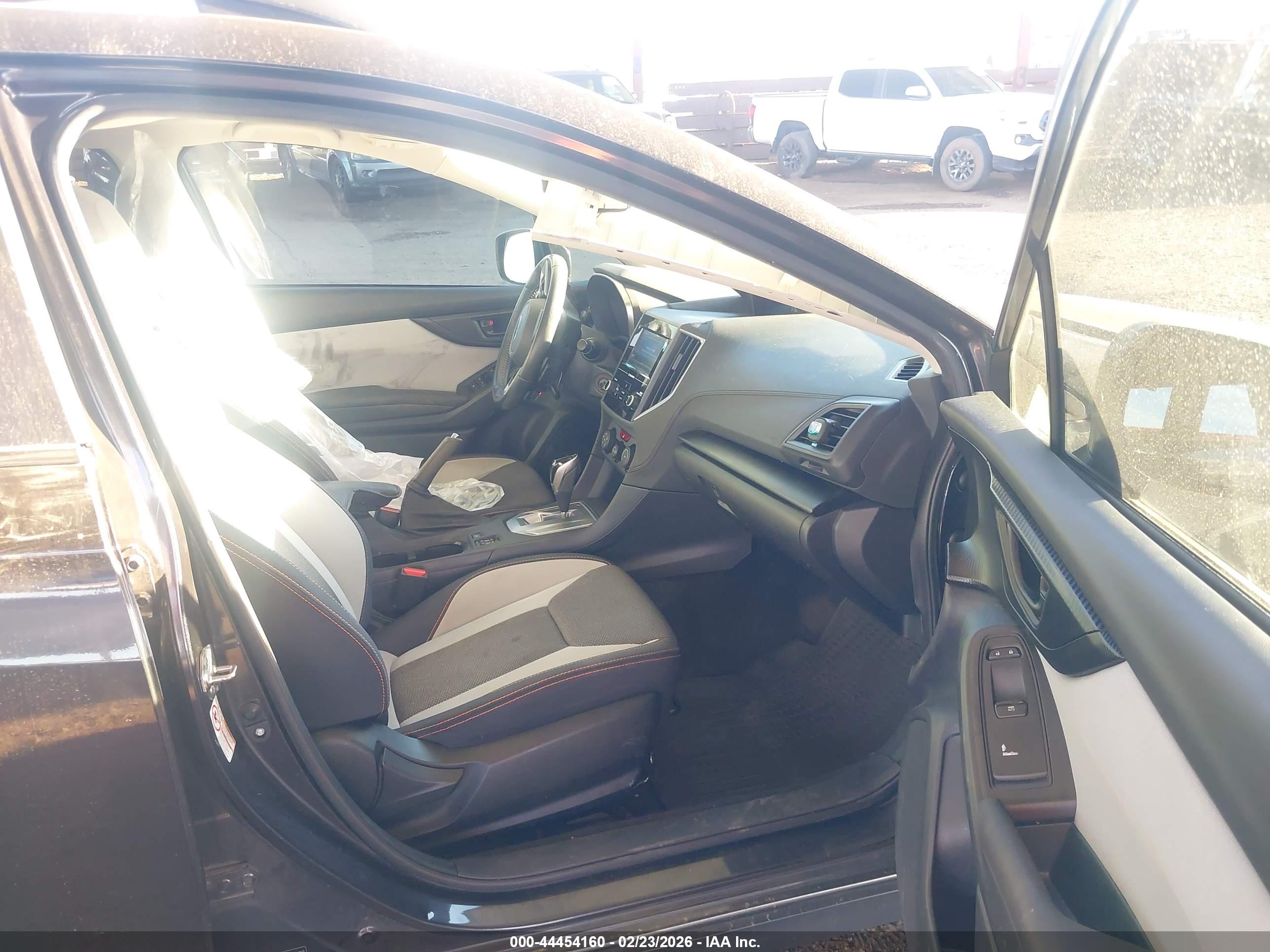 SUBARU CROSSTREK image 5