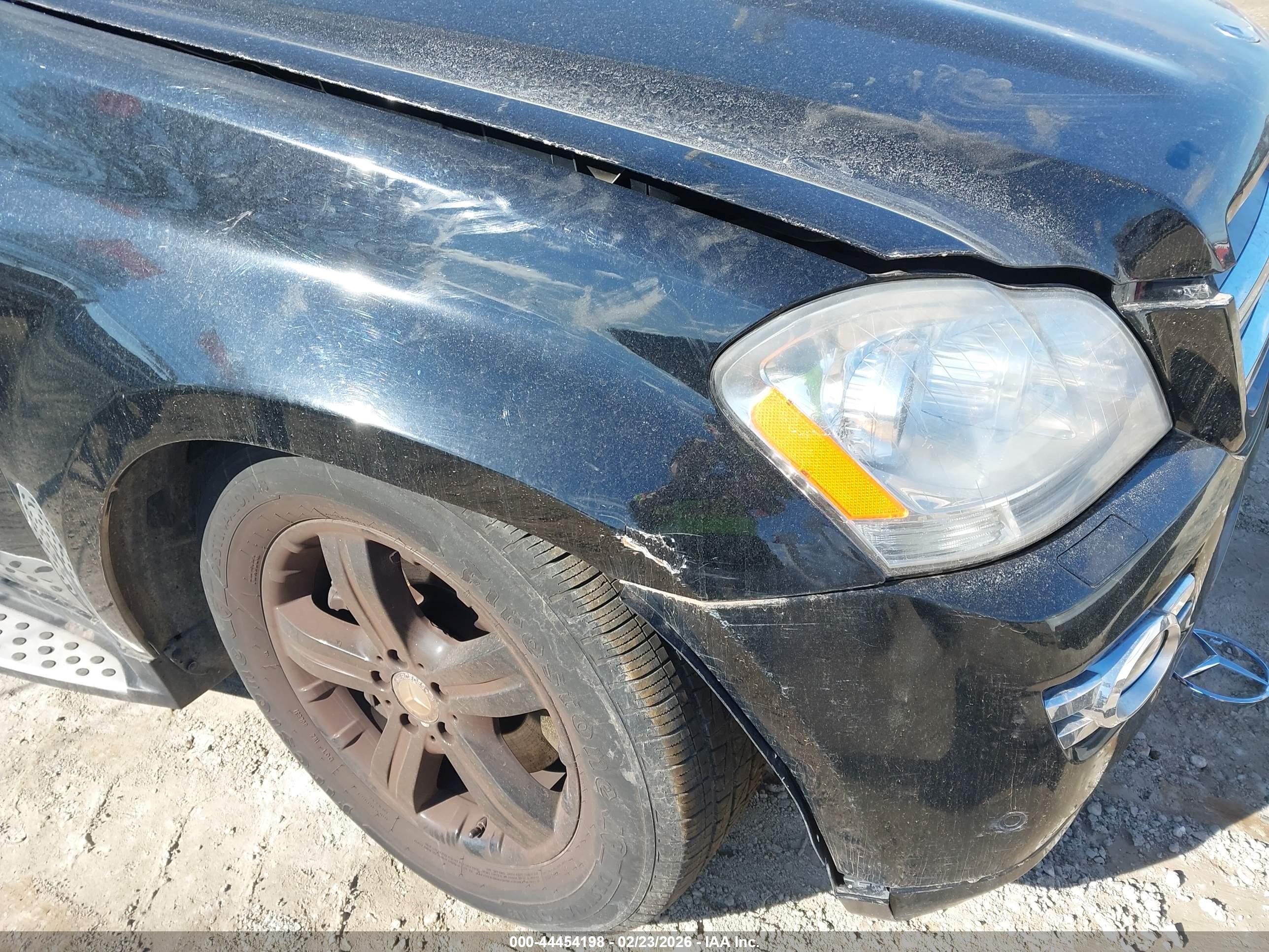 MERCEDES-BENZ GL image 6