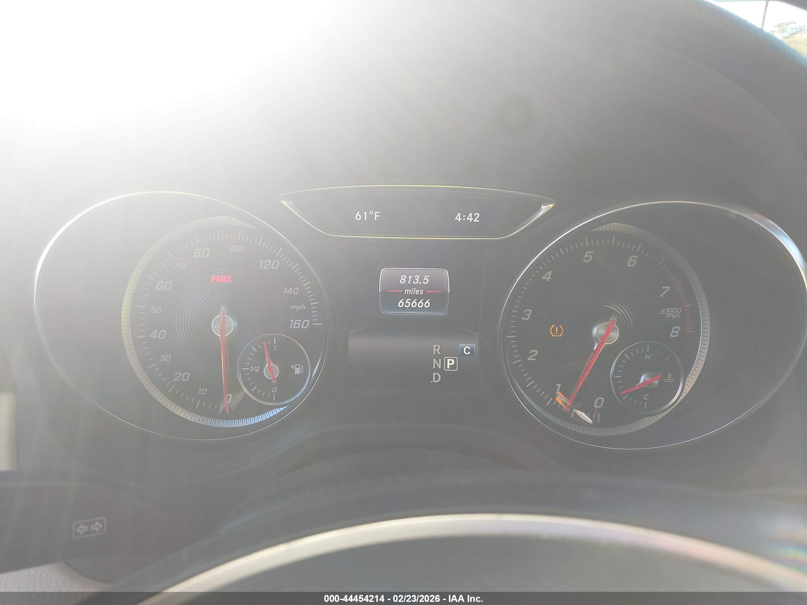 MERCEDES-BENZ CLA image 7