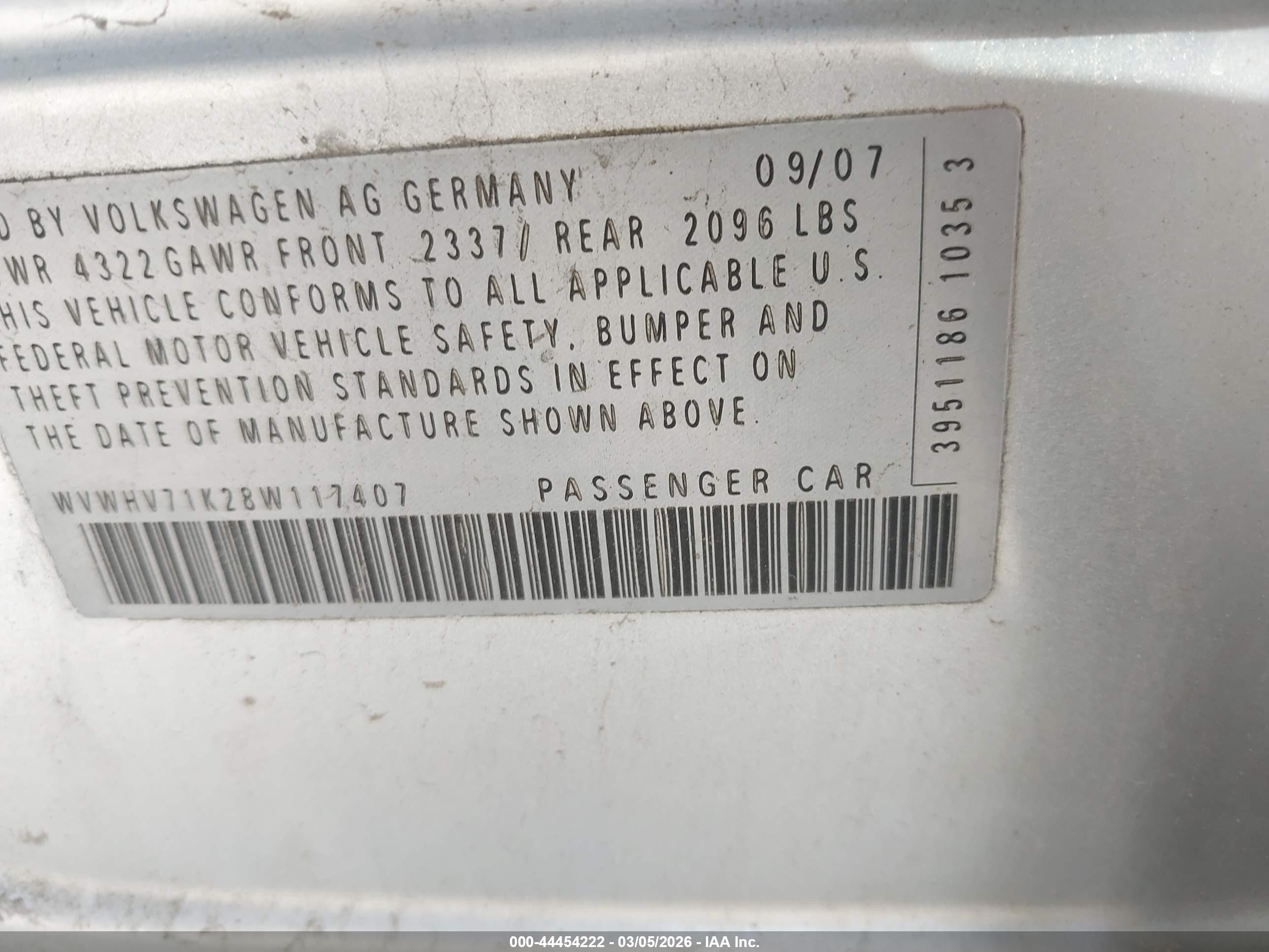 VOLKSWAGEN GTI image 9