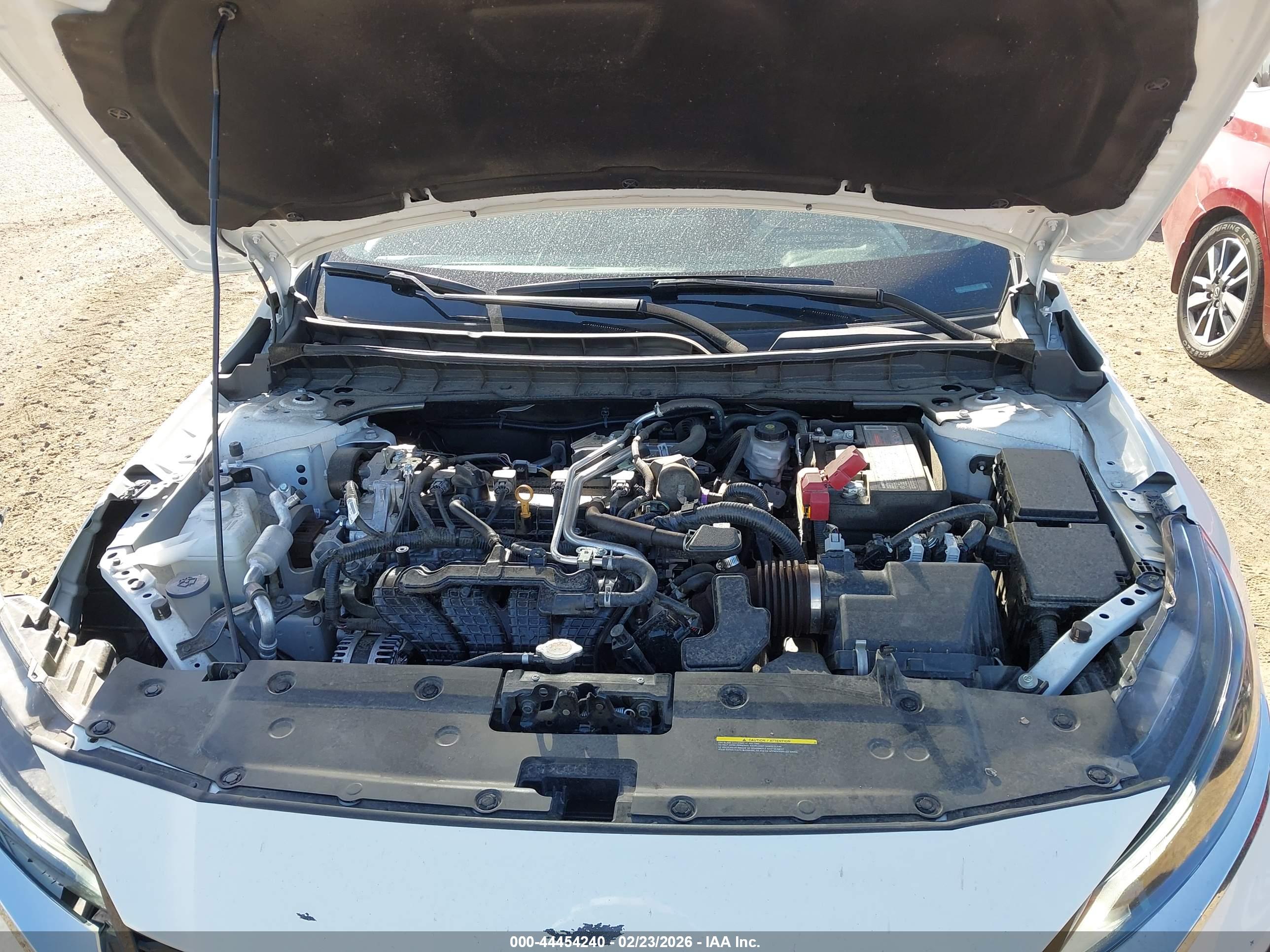 NISSAN ALTIMA image 10