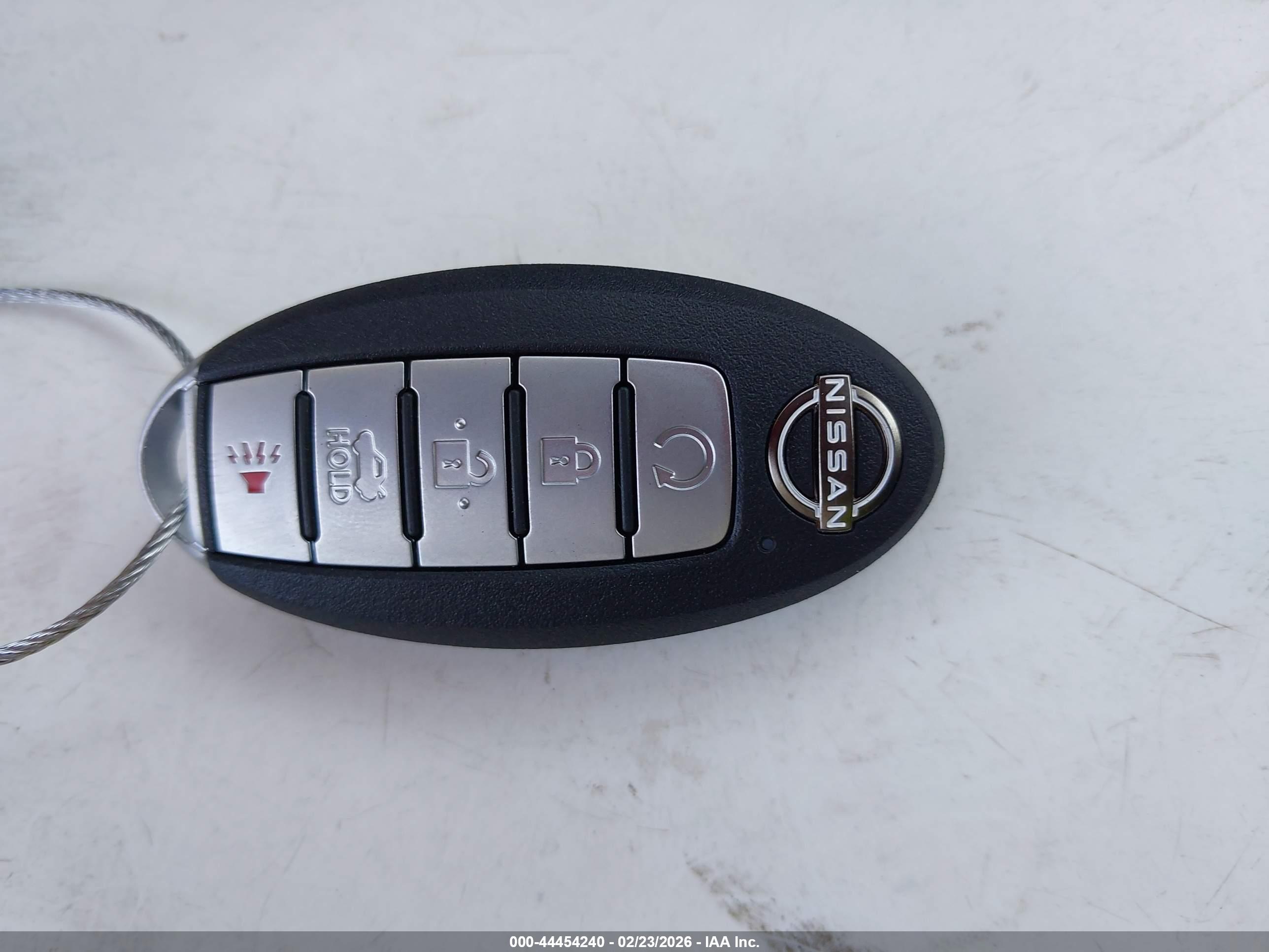 NISSAN ALTIMA image 11