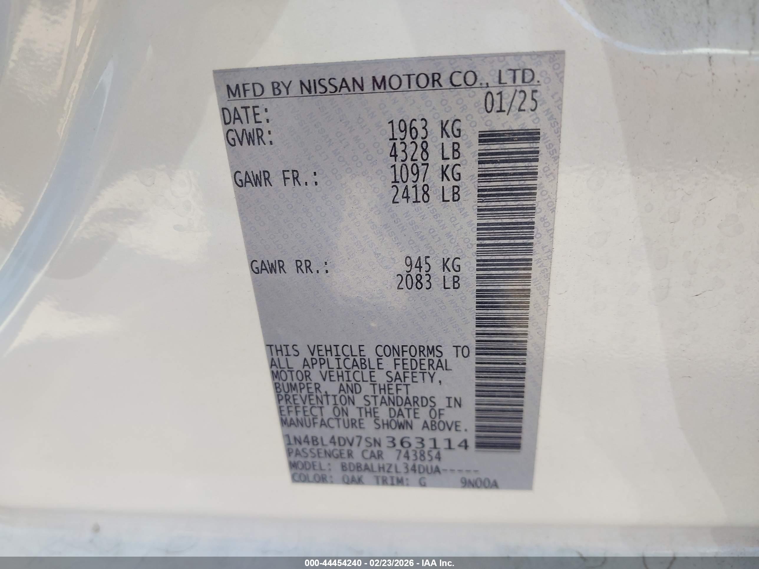 NISSAN ALTIMA image 9