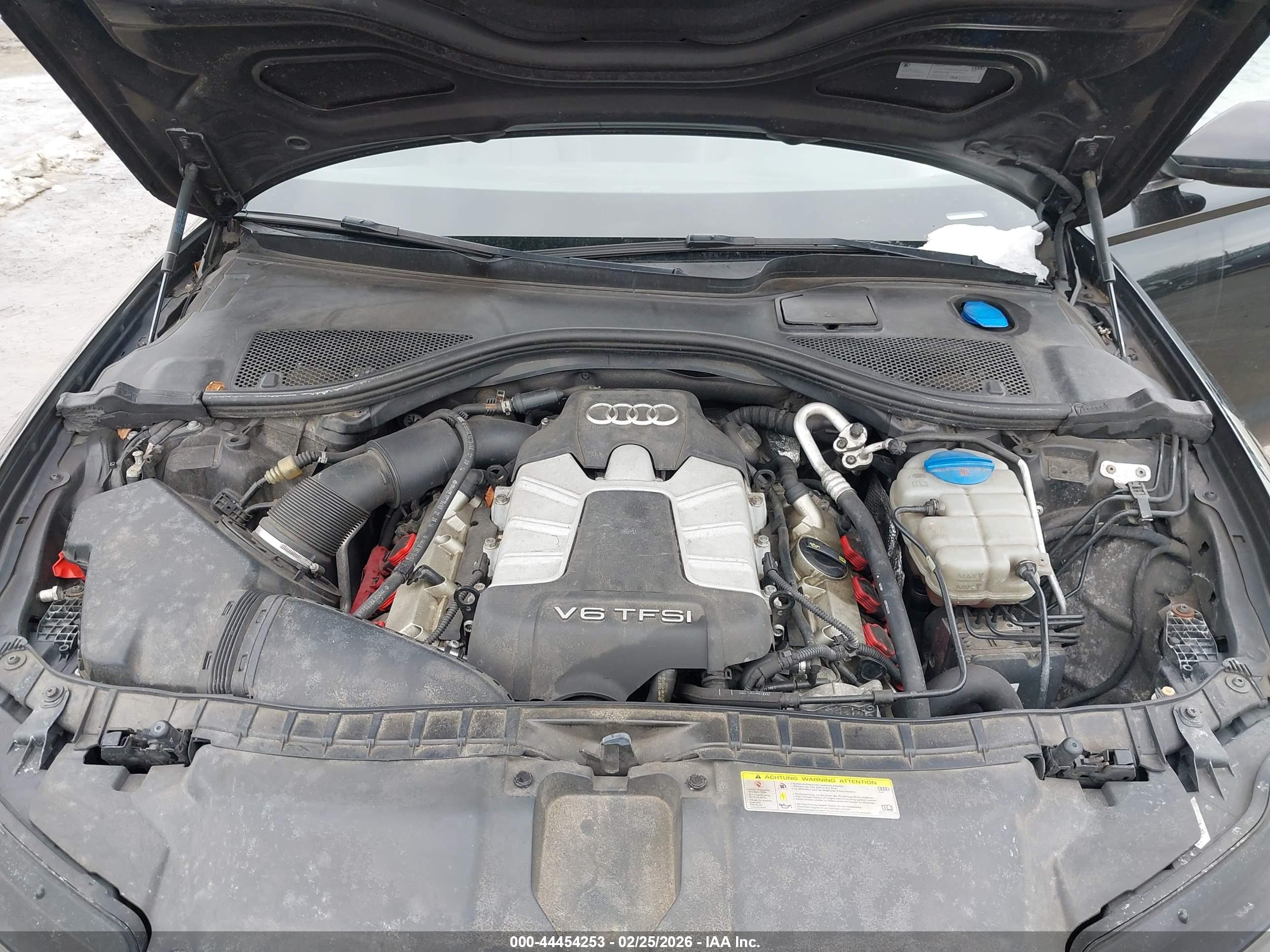 AUDI A6 image 10
