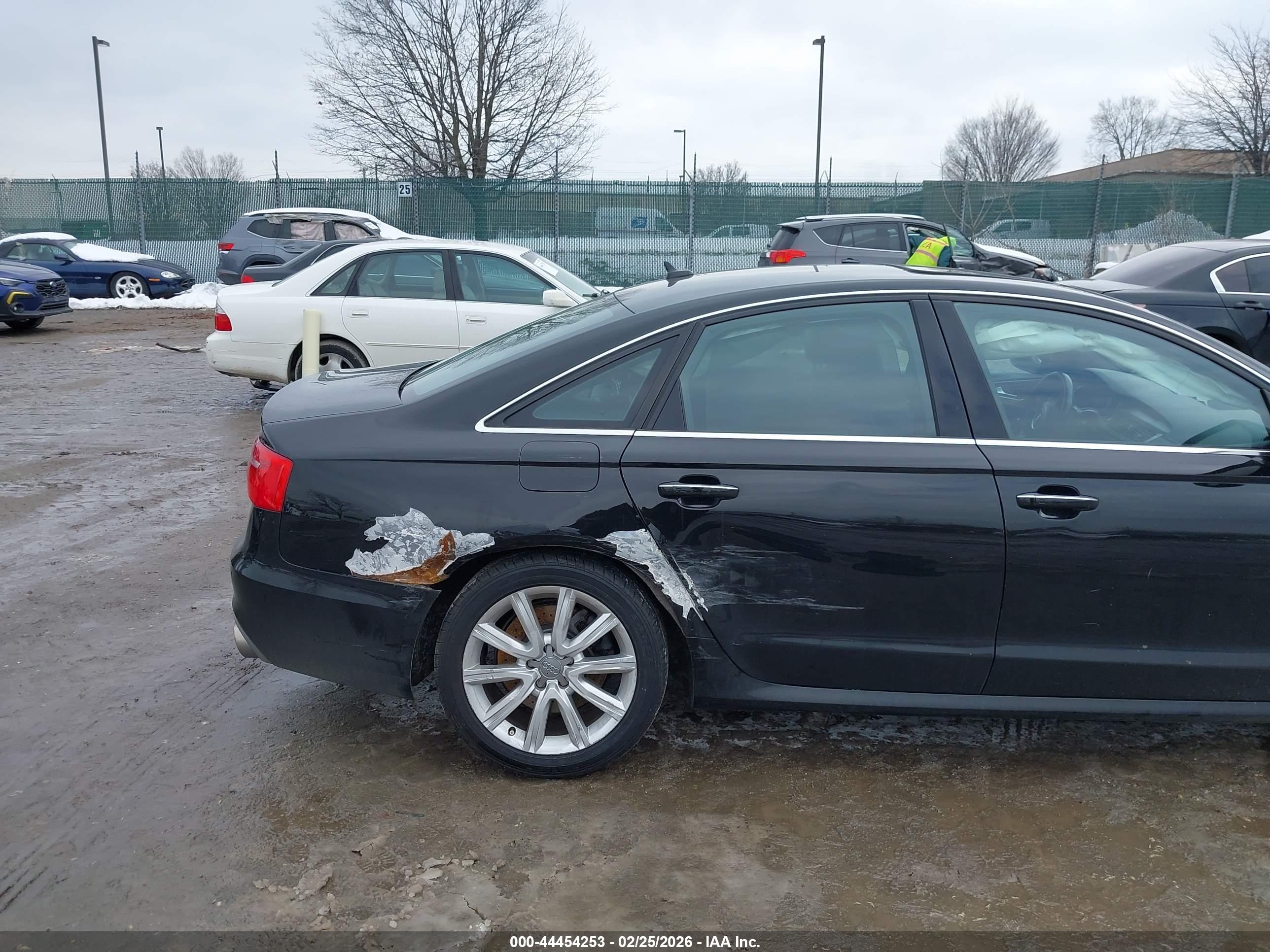 AUDI A6 image 6