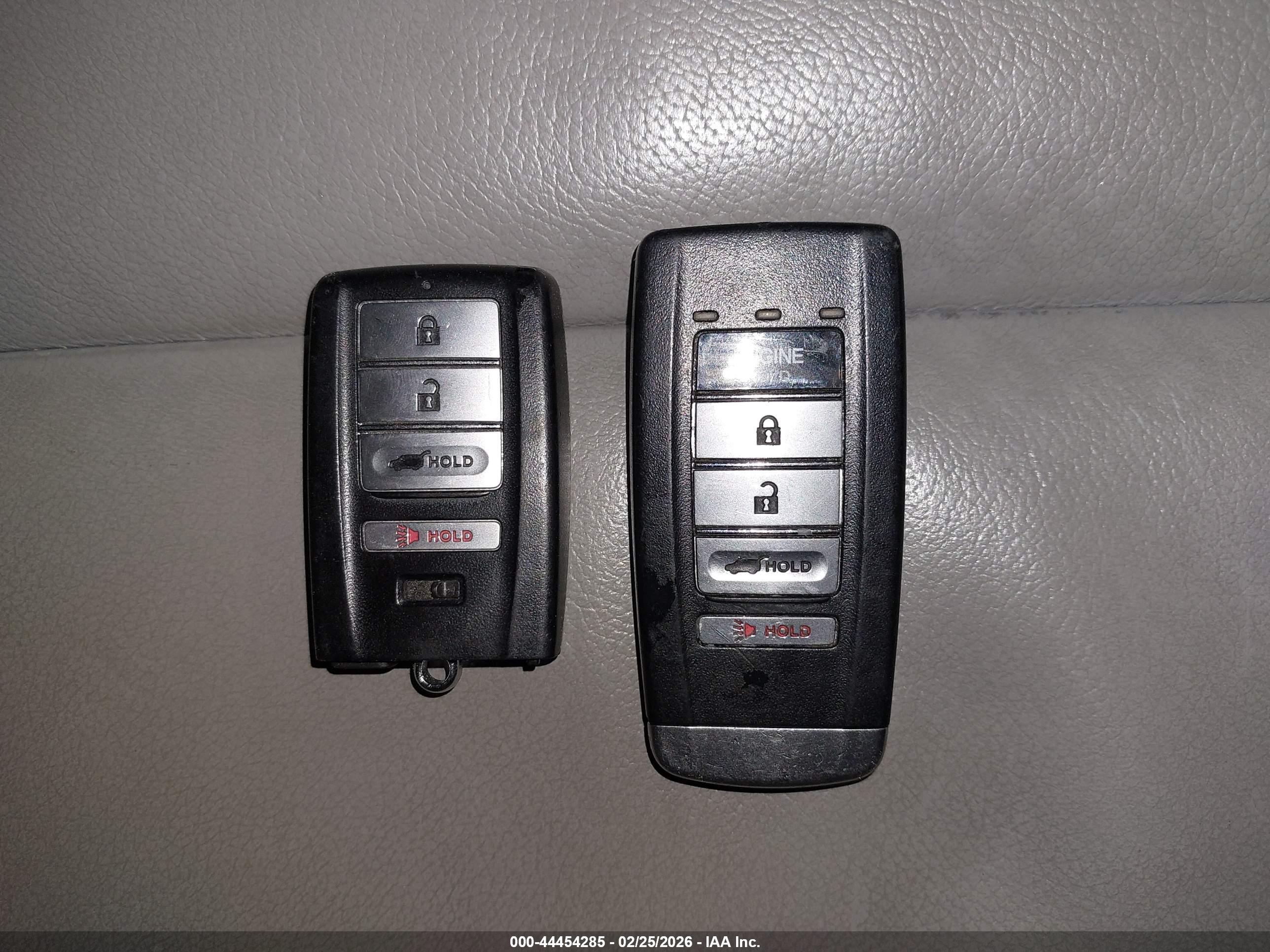 ACURA MDX image 11