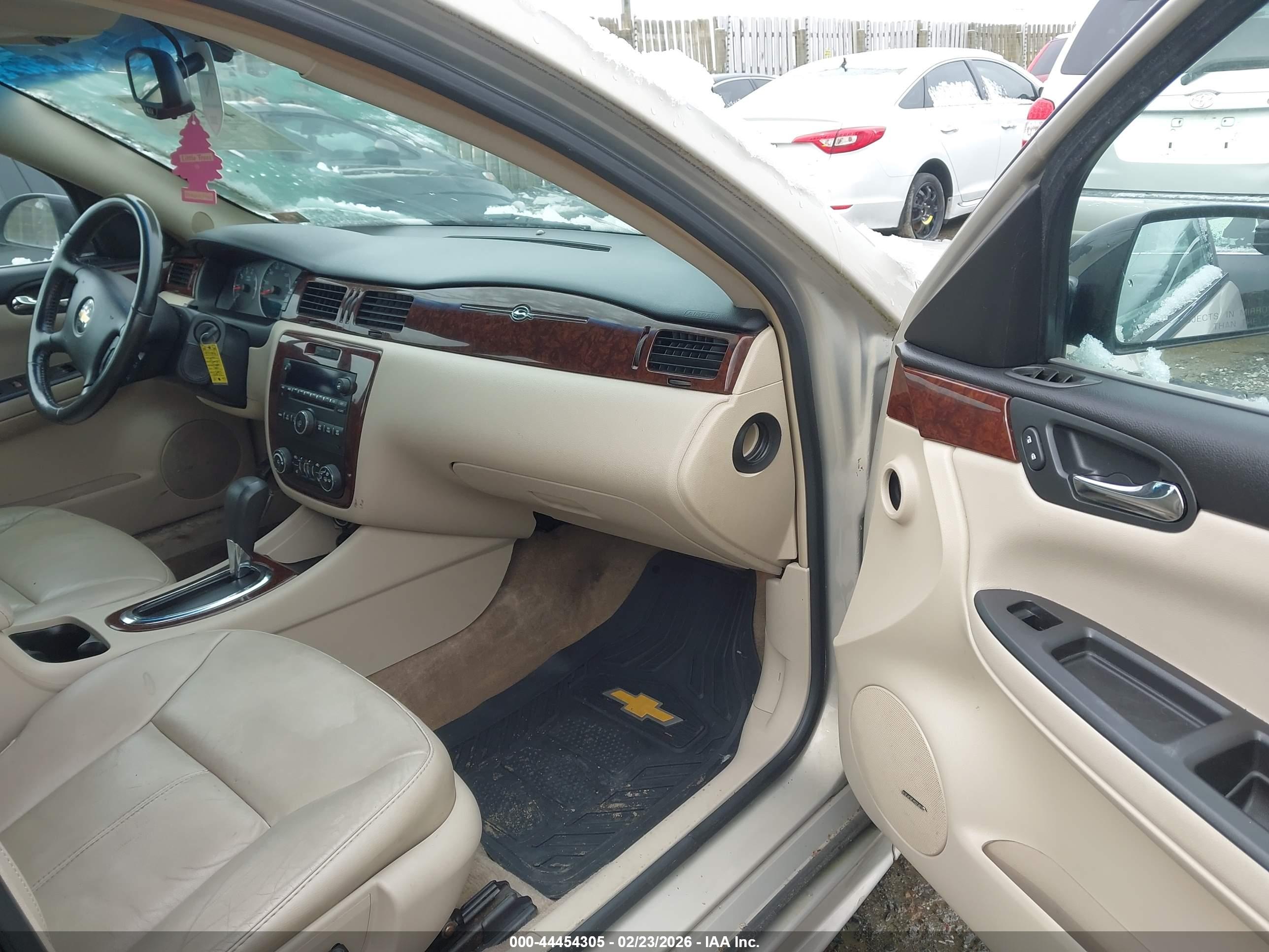 CHEVROLET IMPALA image 5