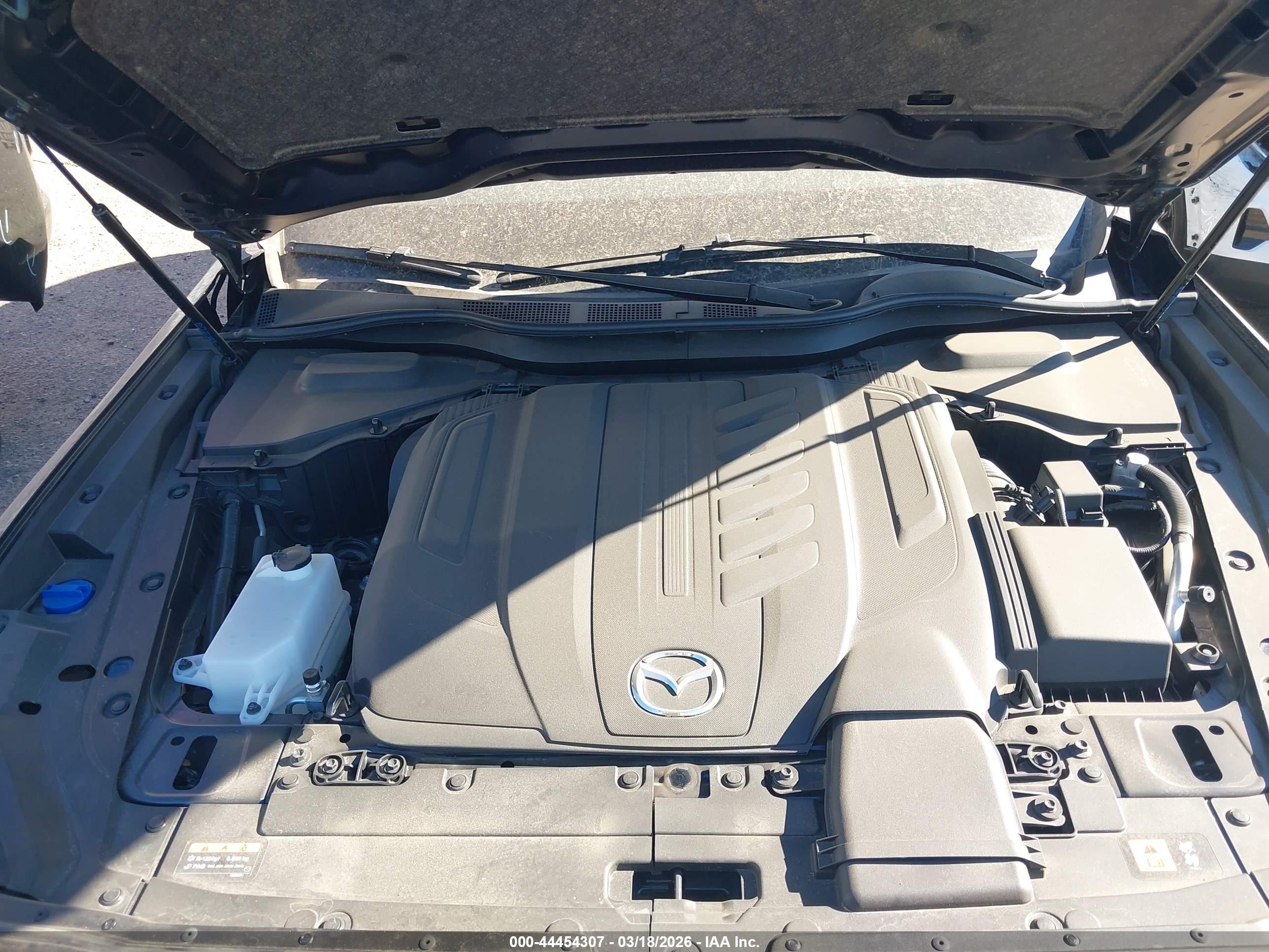 MAZDA CX-90 image 10