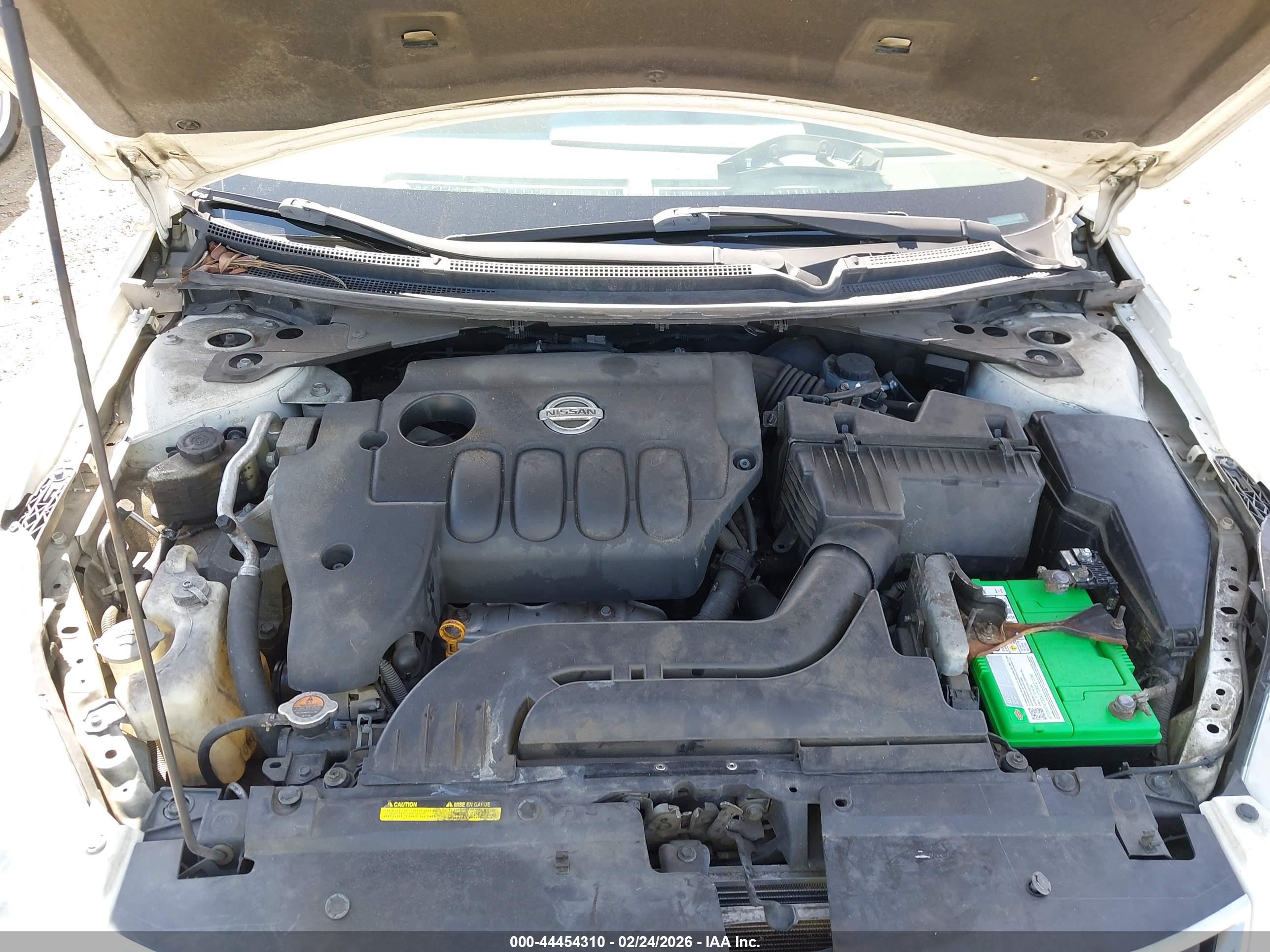 NISSAN ALTIMA image 10