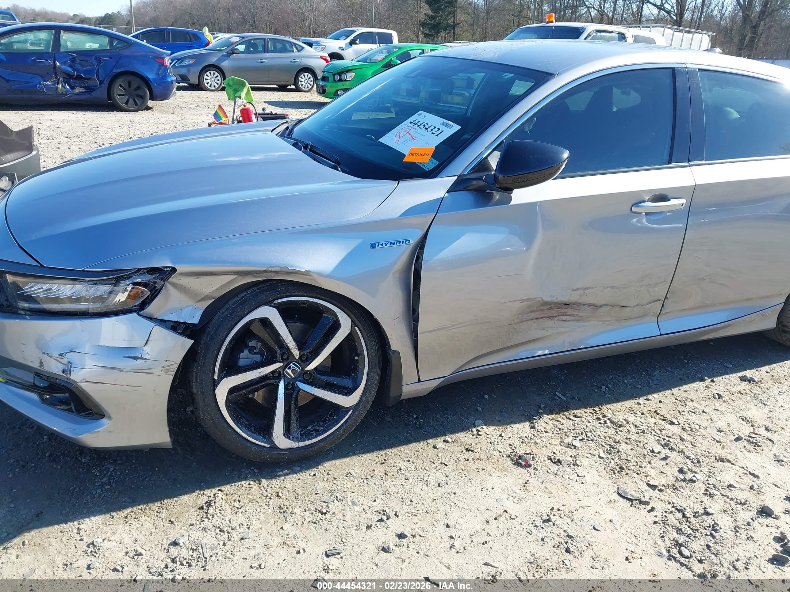 HONDA ACCORD image 6