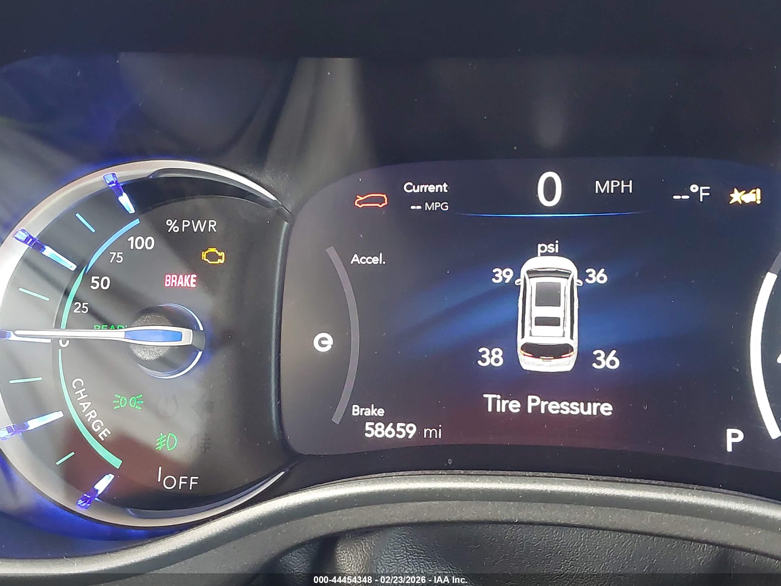 CHRYSLER PACIFICA image 7