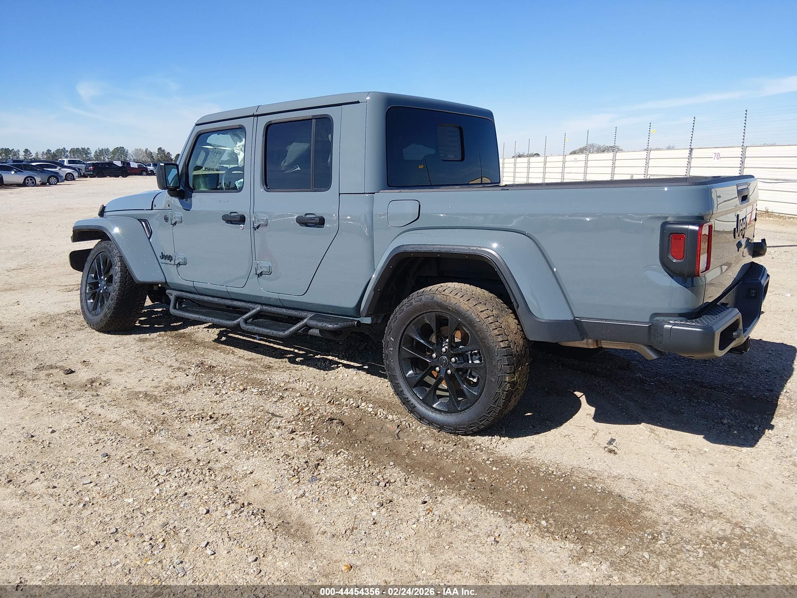 JEEP GLADIATOR image 3