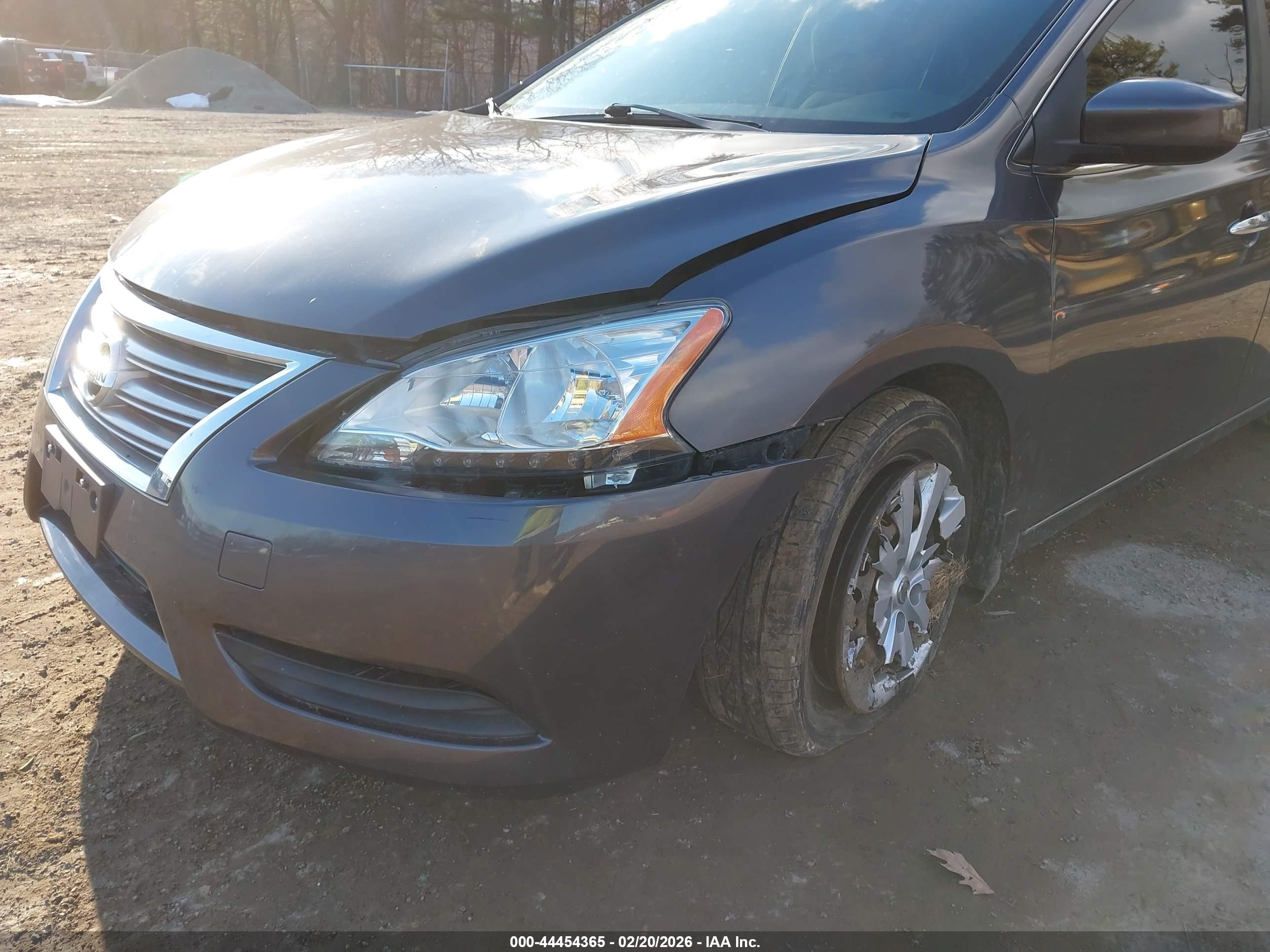 NISSAN SENTRA image 6