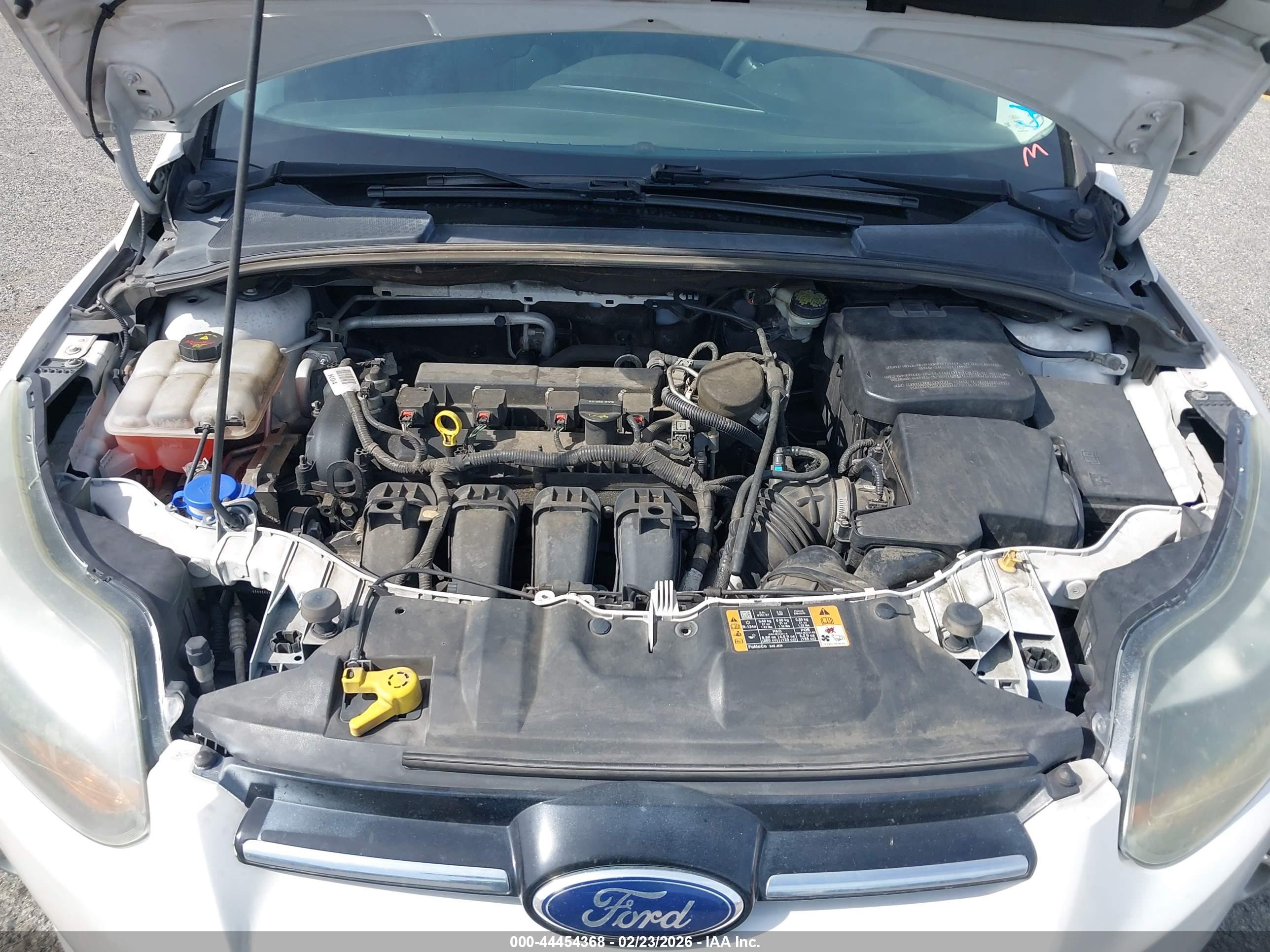 FORD FOCUS image 10