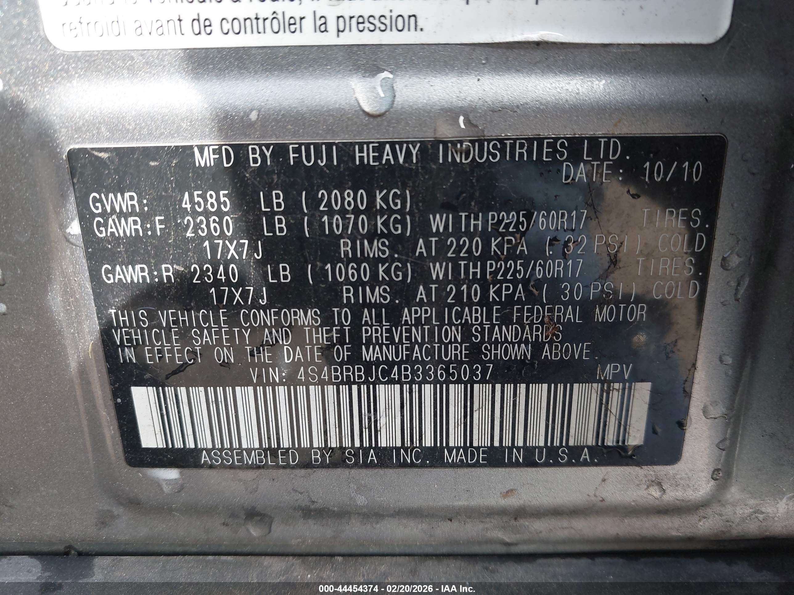 SUBARU OUTBACK image 9