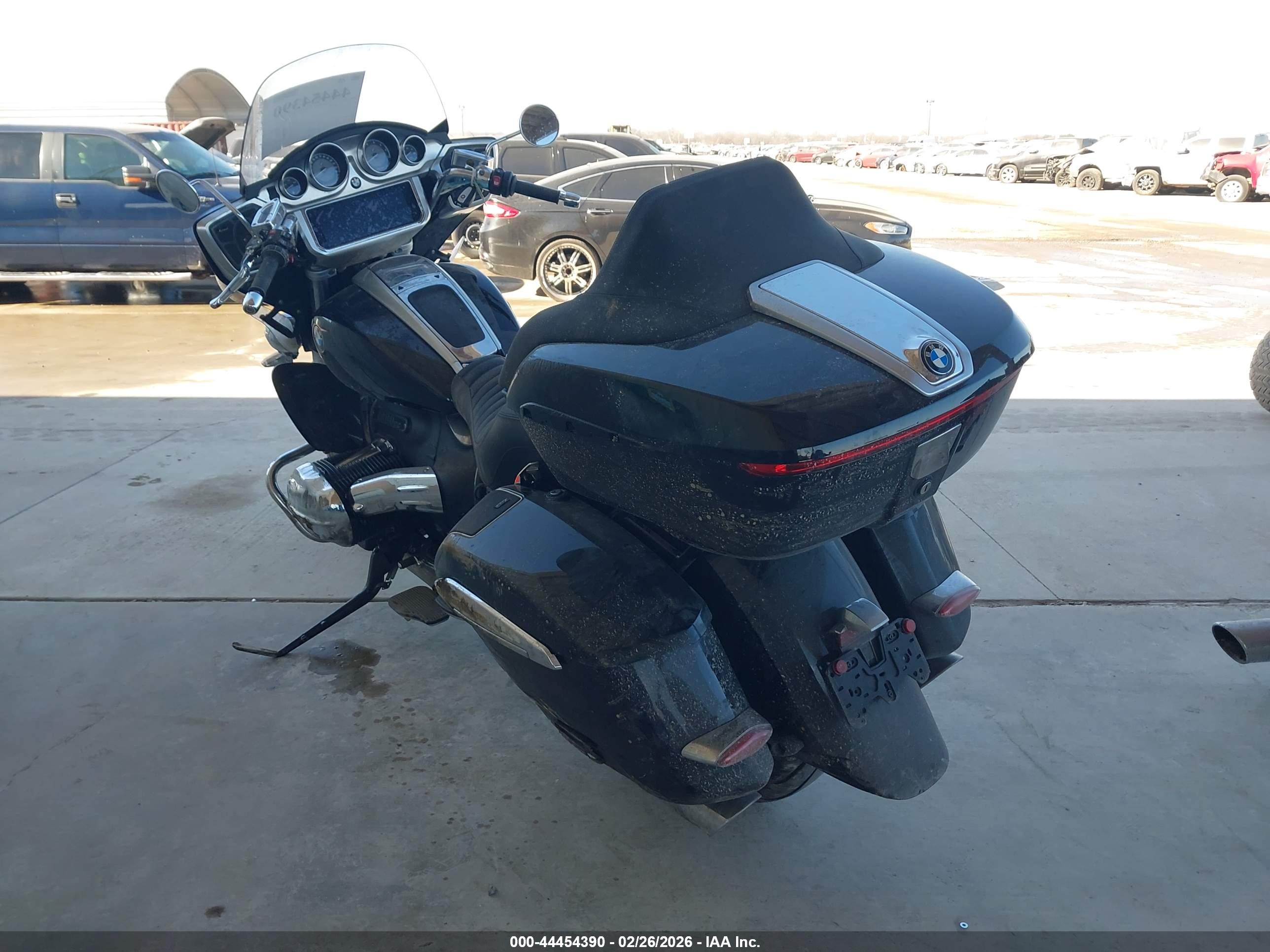 BMW R18 image 3