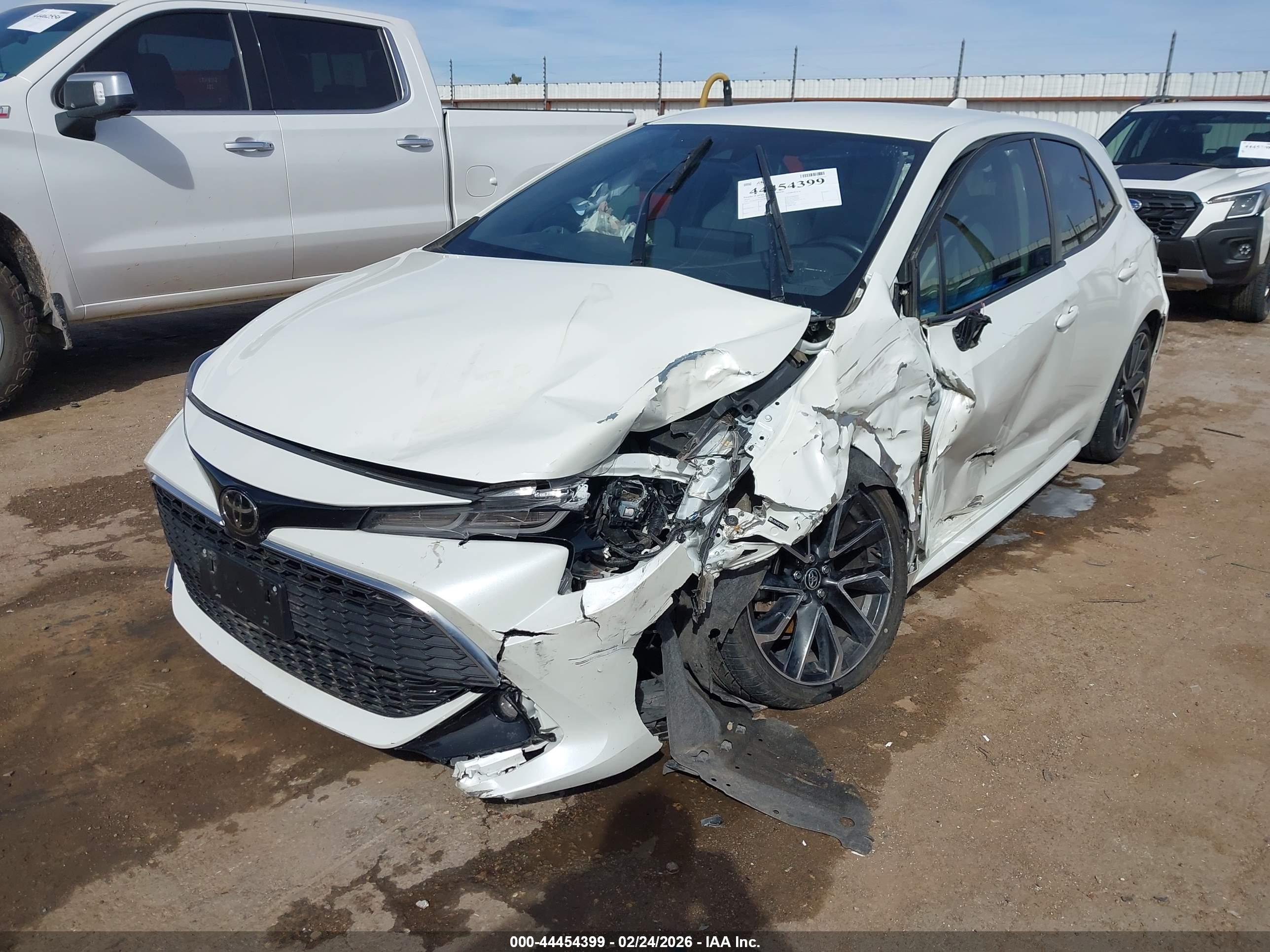 TOYOTA COROLLA image 6
