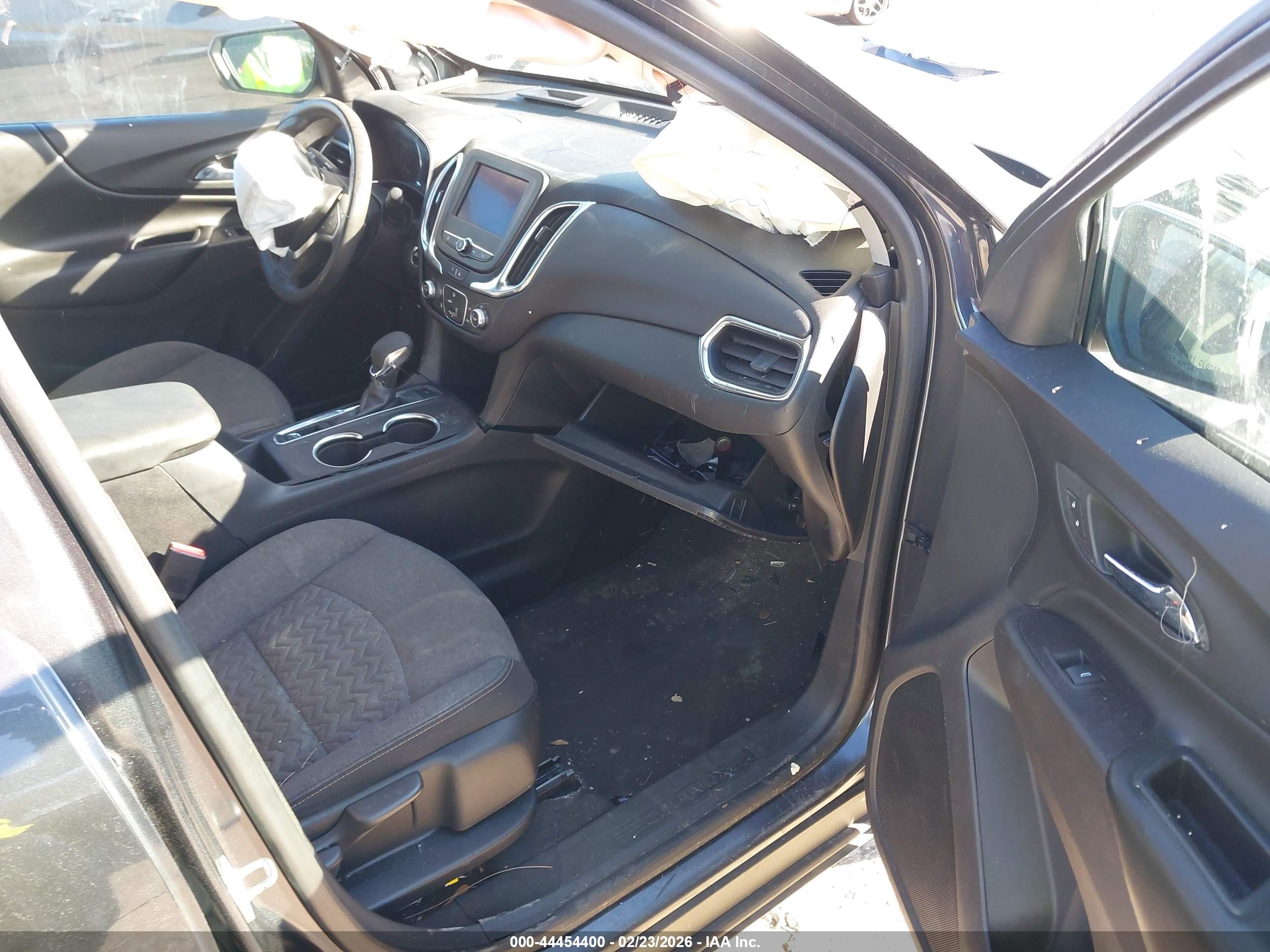 CHEVROLET EQUINOX image 5