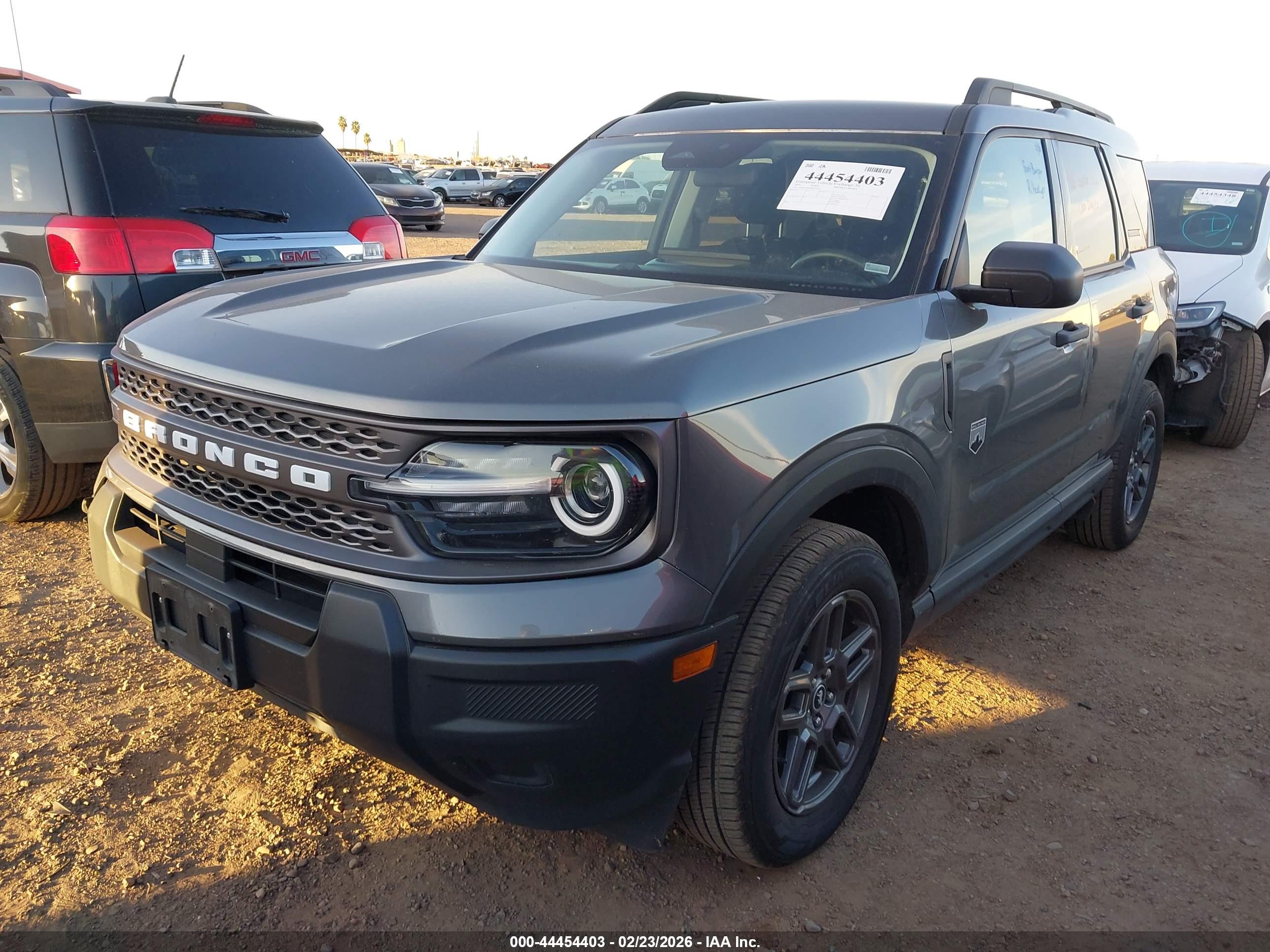 FORD BRONCO image 2