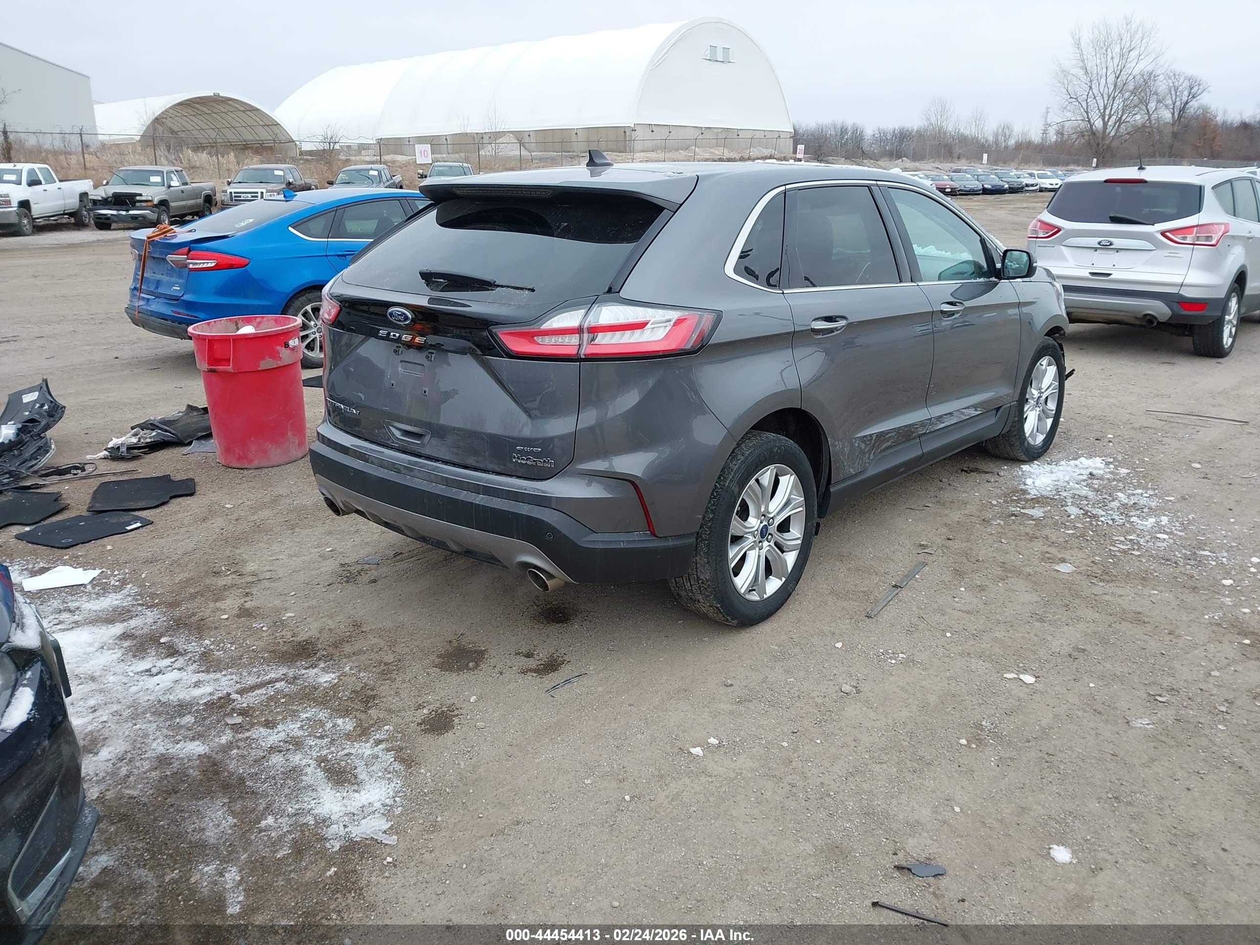FORD EDGE image 4