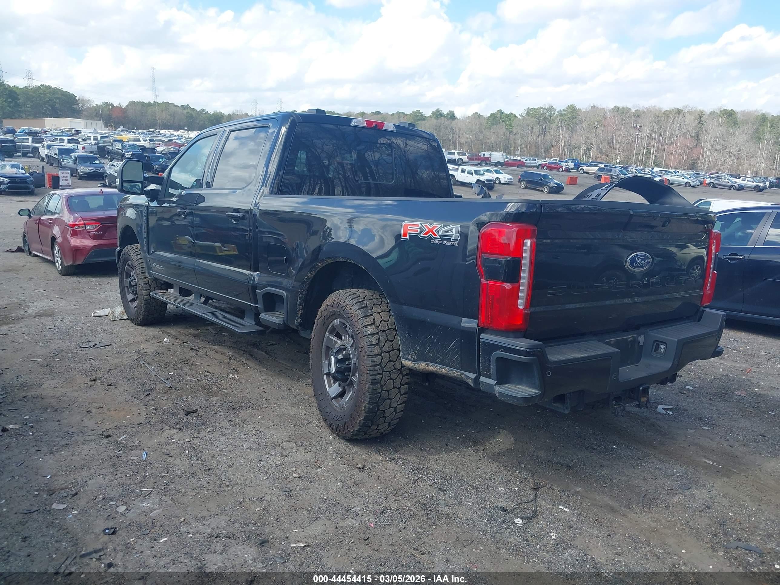 FORD F-250 image 3