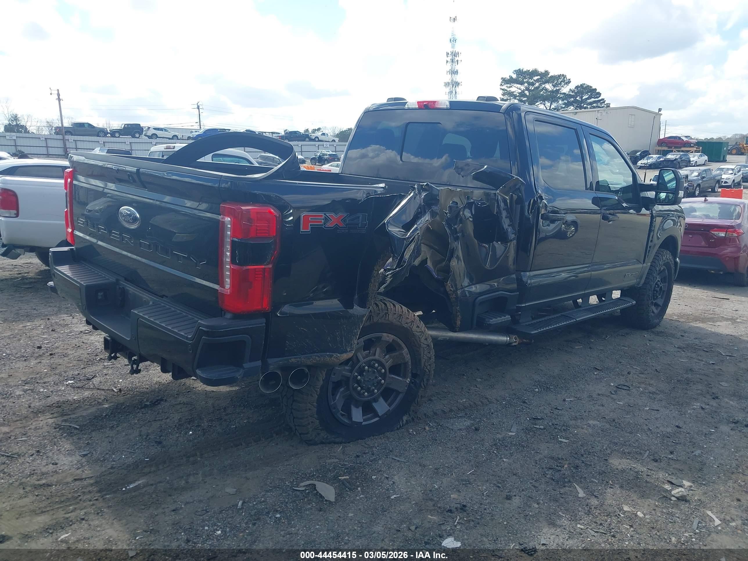 FORD F-250 image 4