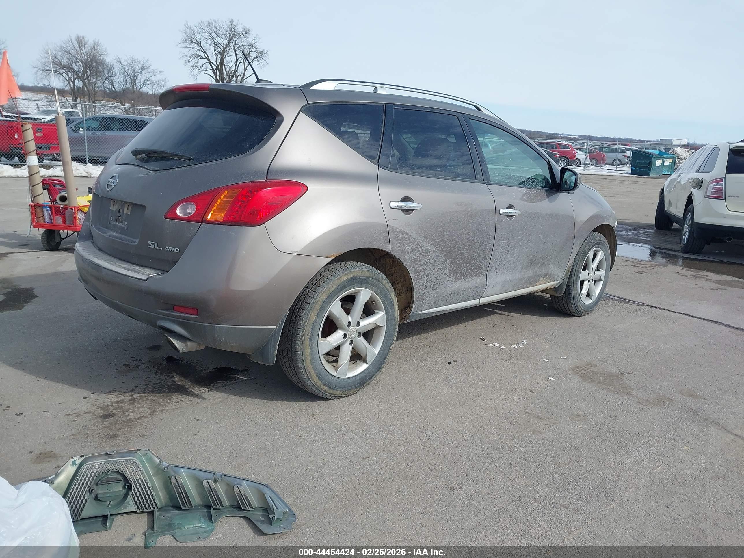 NISSAN MURANO image 4