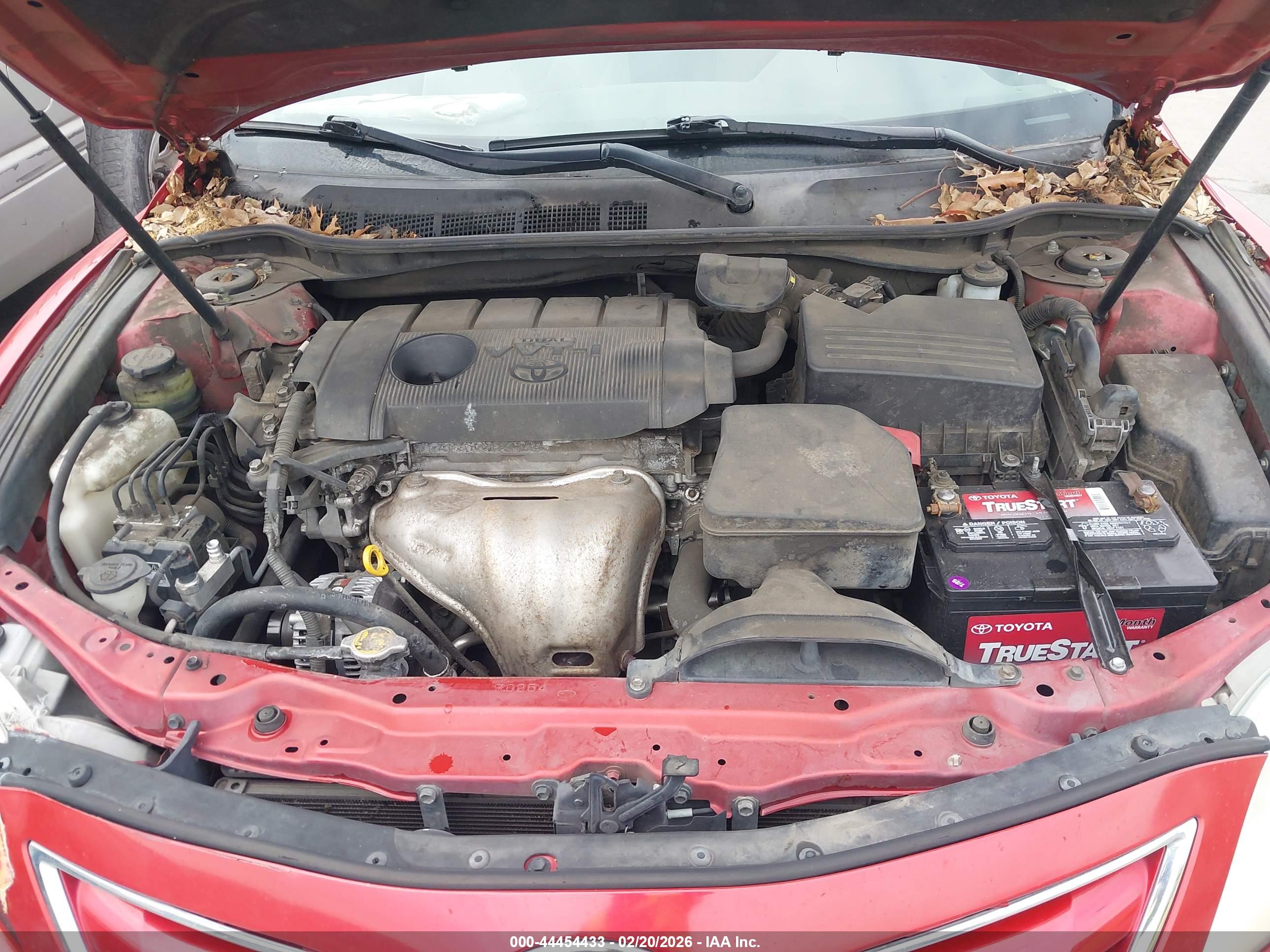 TOYOTA CAMRY image 6