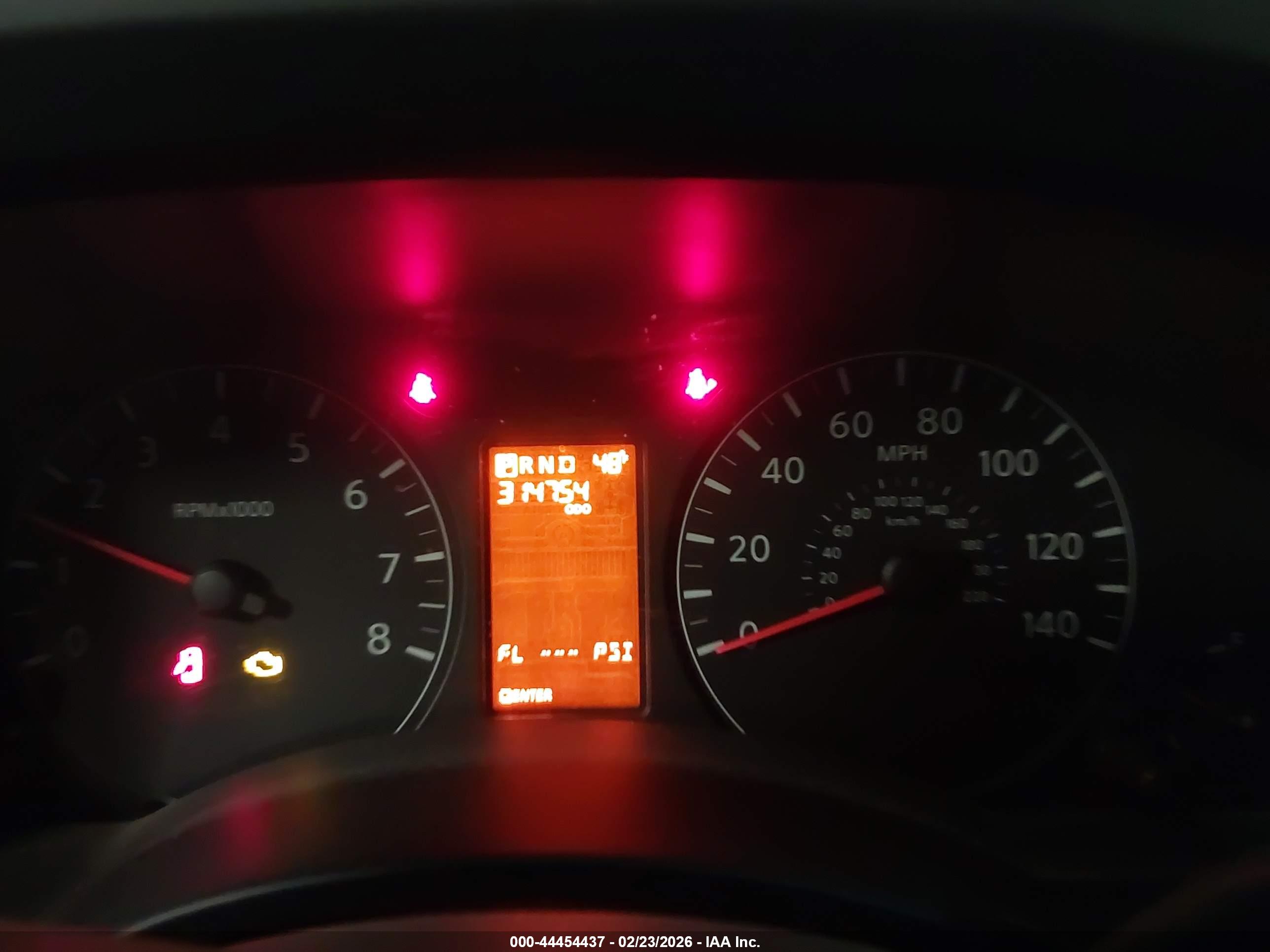 NISSAN NV image 7
