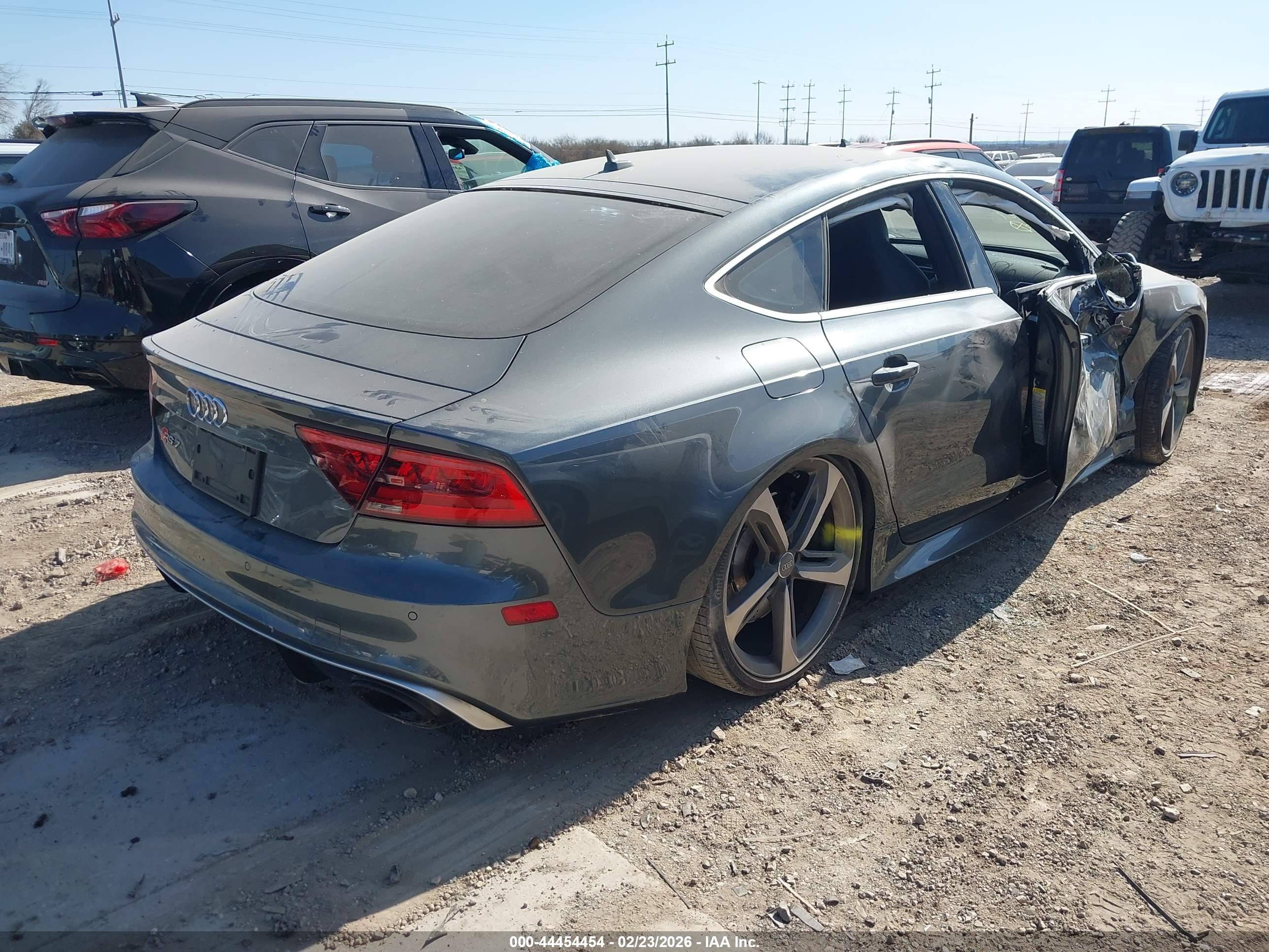AUDI RS image 4