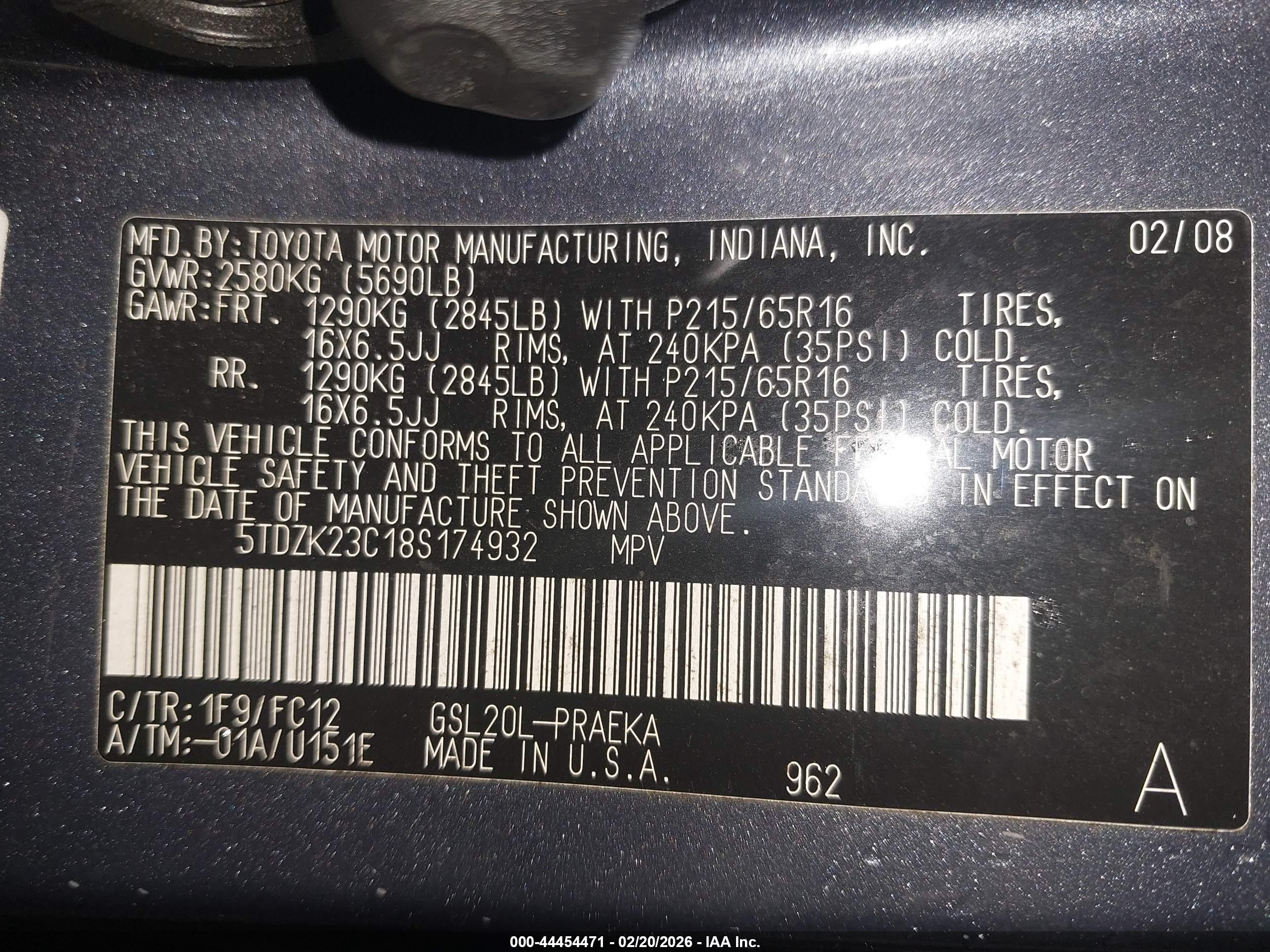 TOYOTA SIENNA image 9