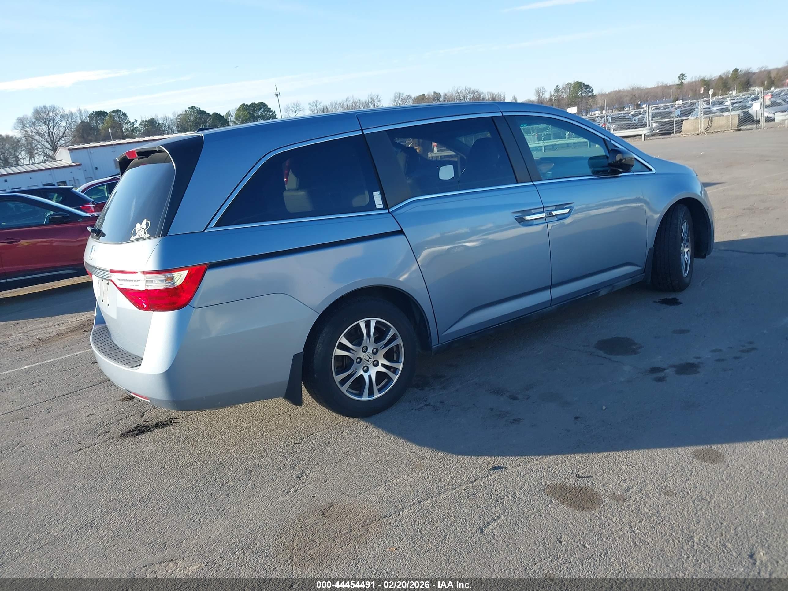 HONDA ODYSSEY image 4