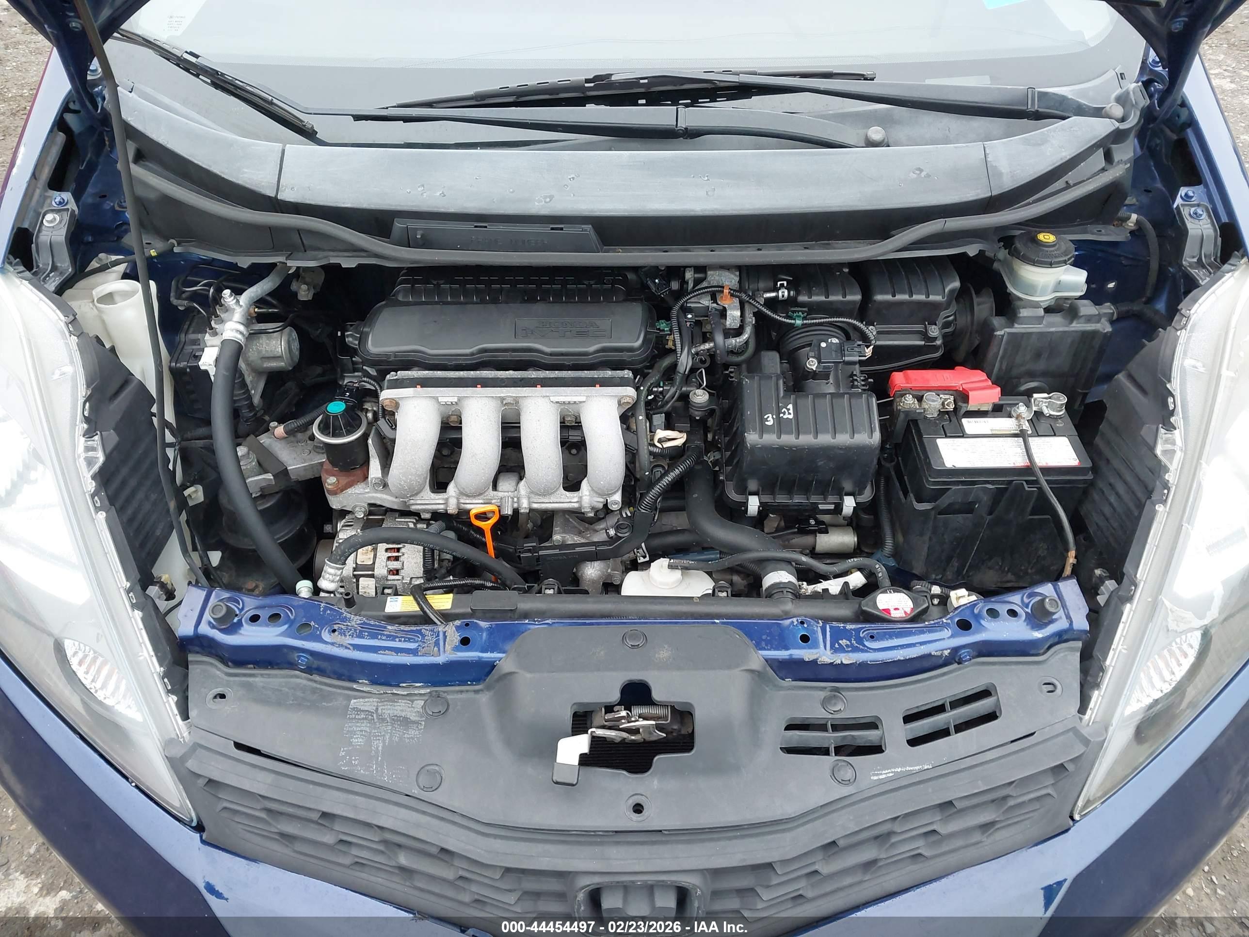 HONDA FIT image 10