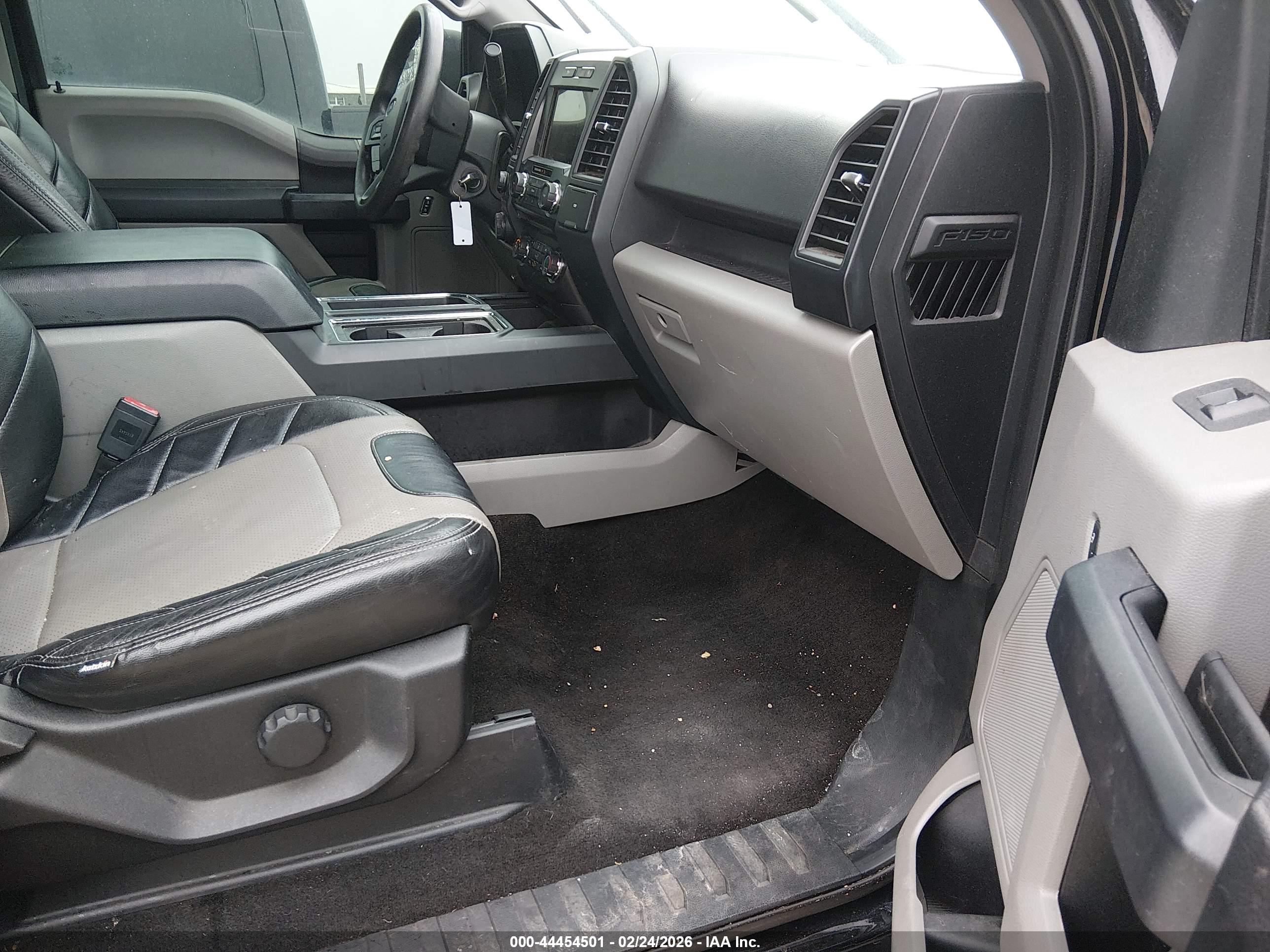 FORD F-150 image 5