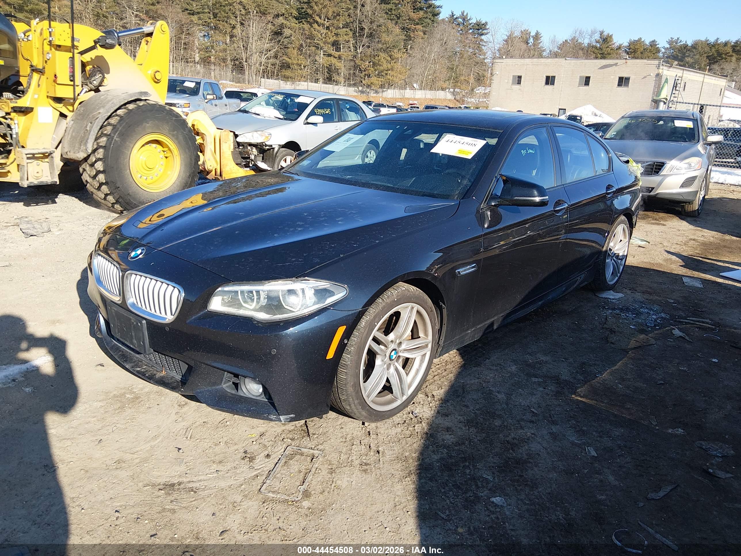 BMW 550I image 2