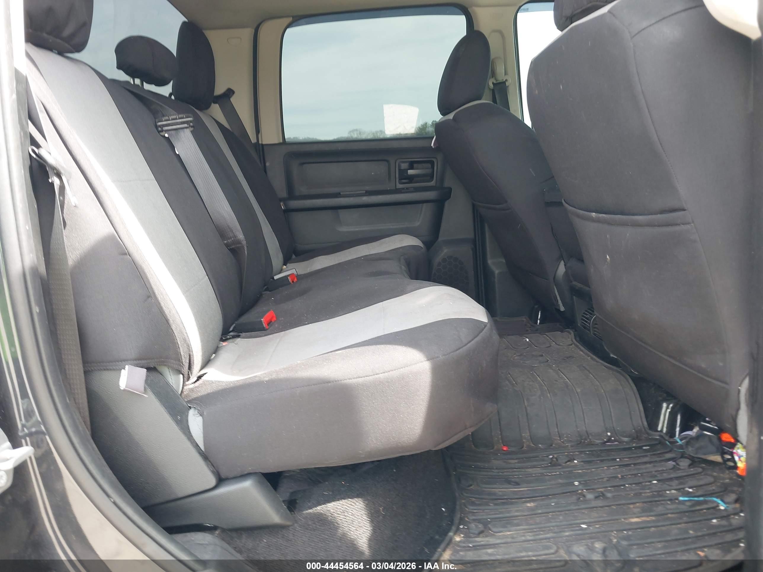 RAM 2500 image 8