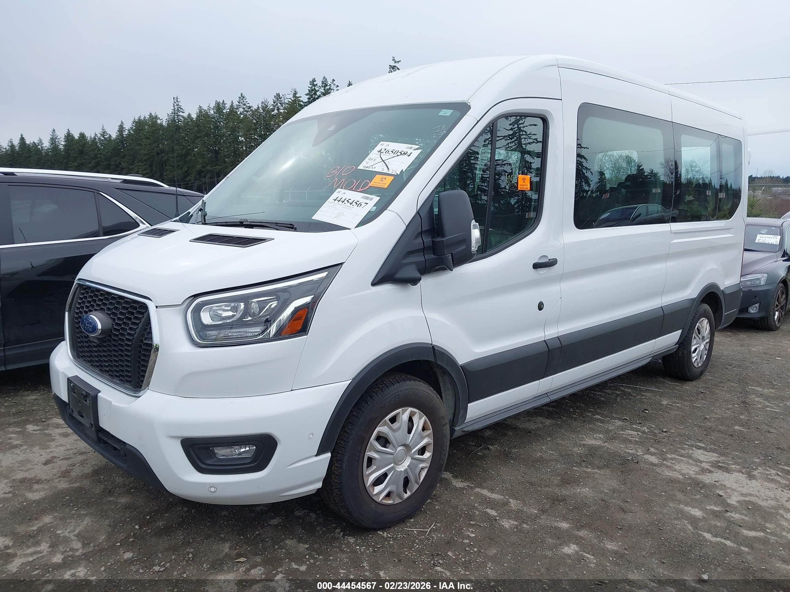 FORD TRANSIT-350 image 2