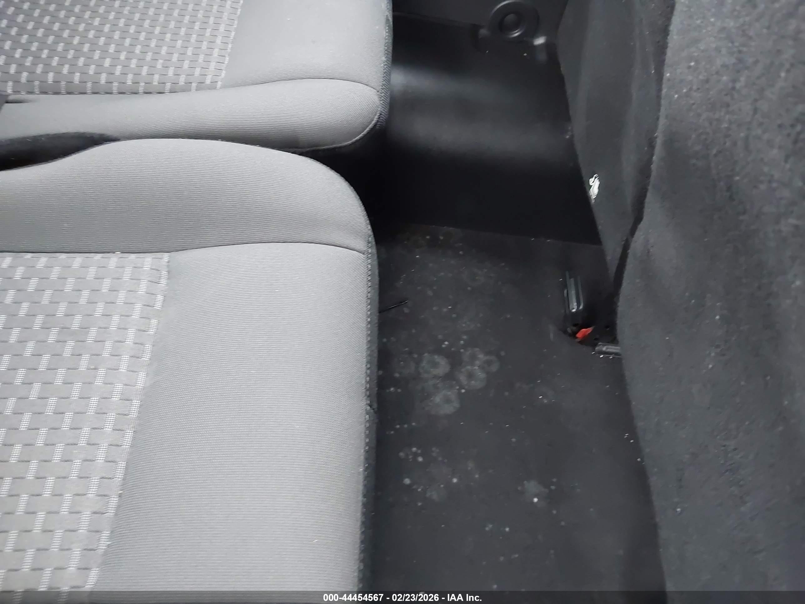 FORD TRANSIT-350 image 6