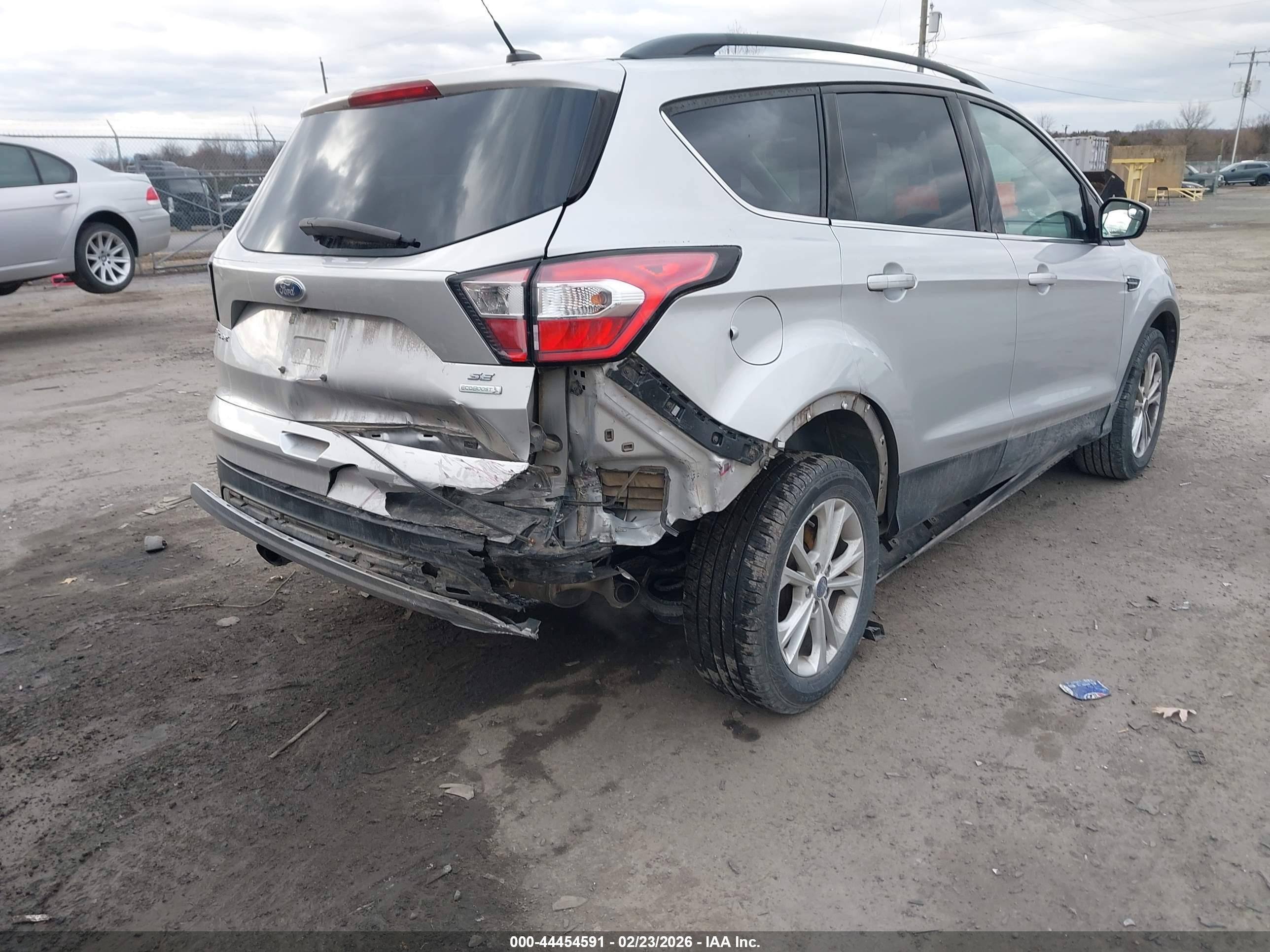 FORD ESCAPE image 6