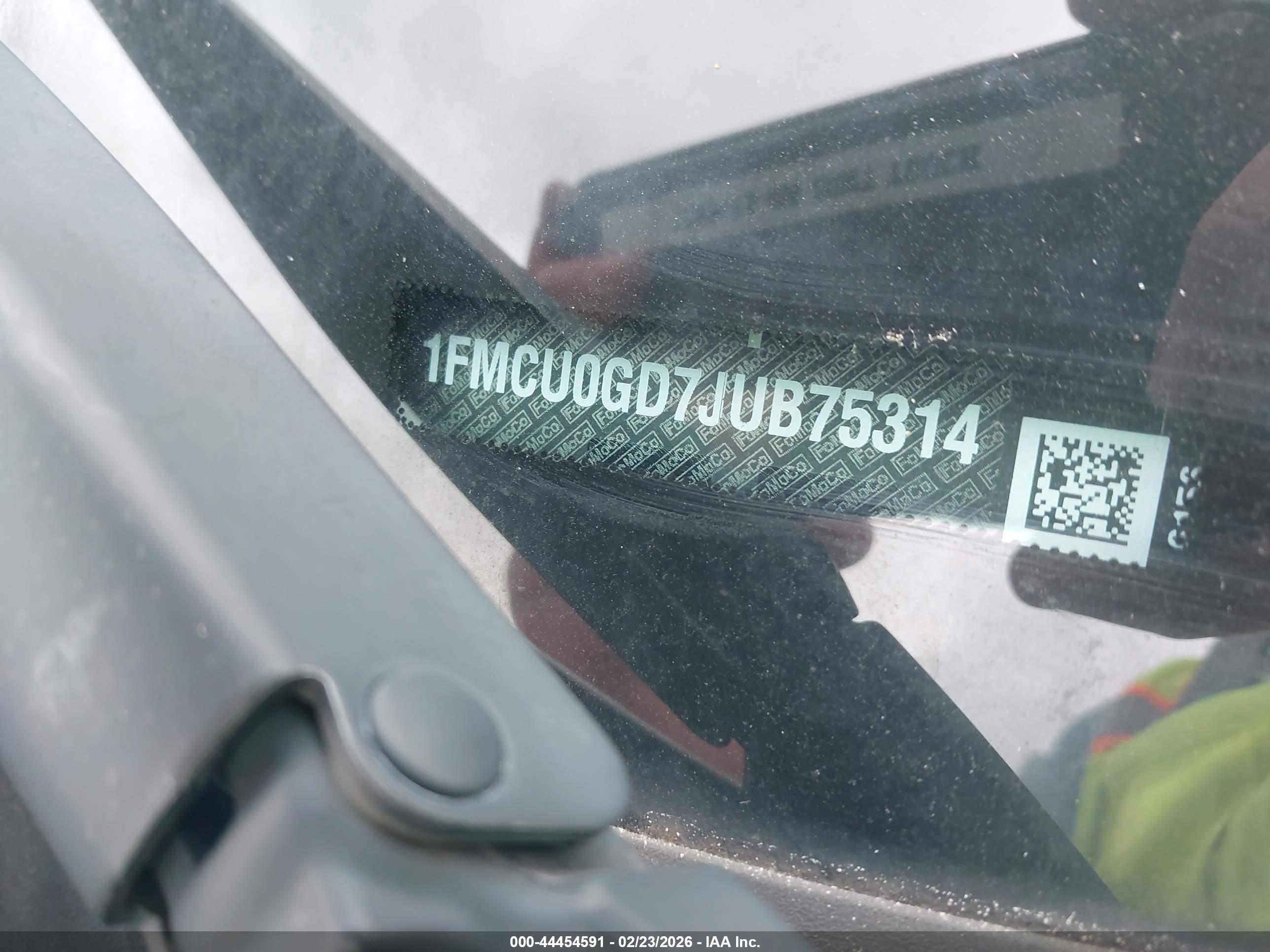 FORD ESCAPE image 9
