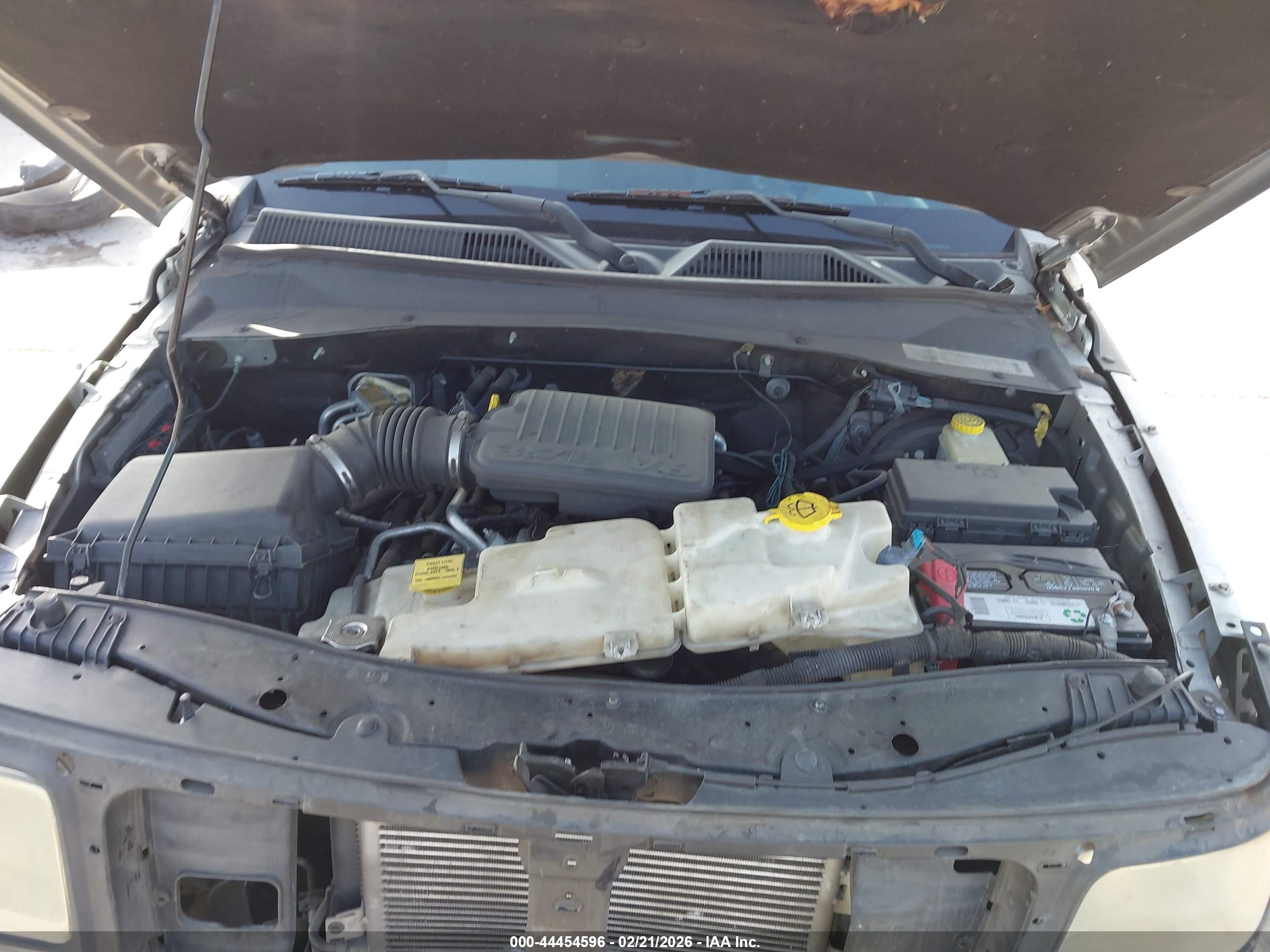 DODGE NITRO image 10