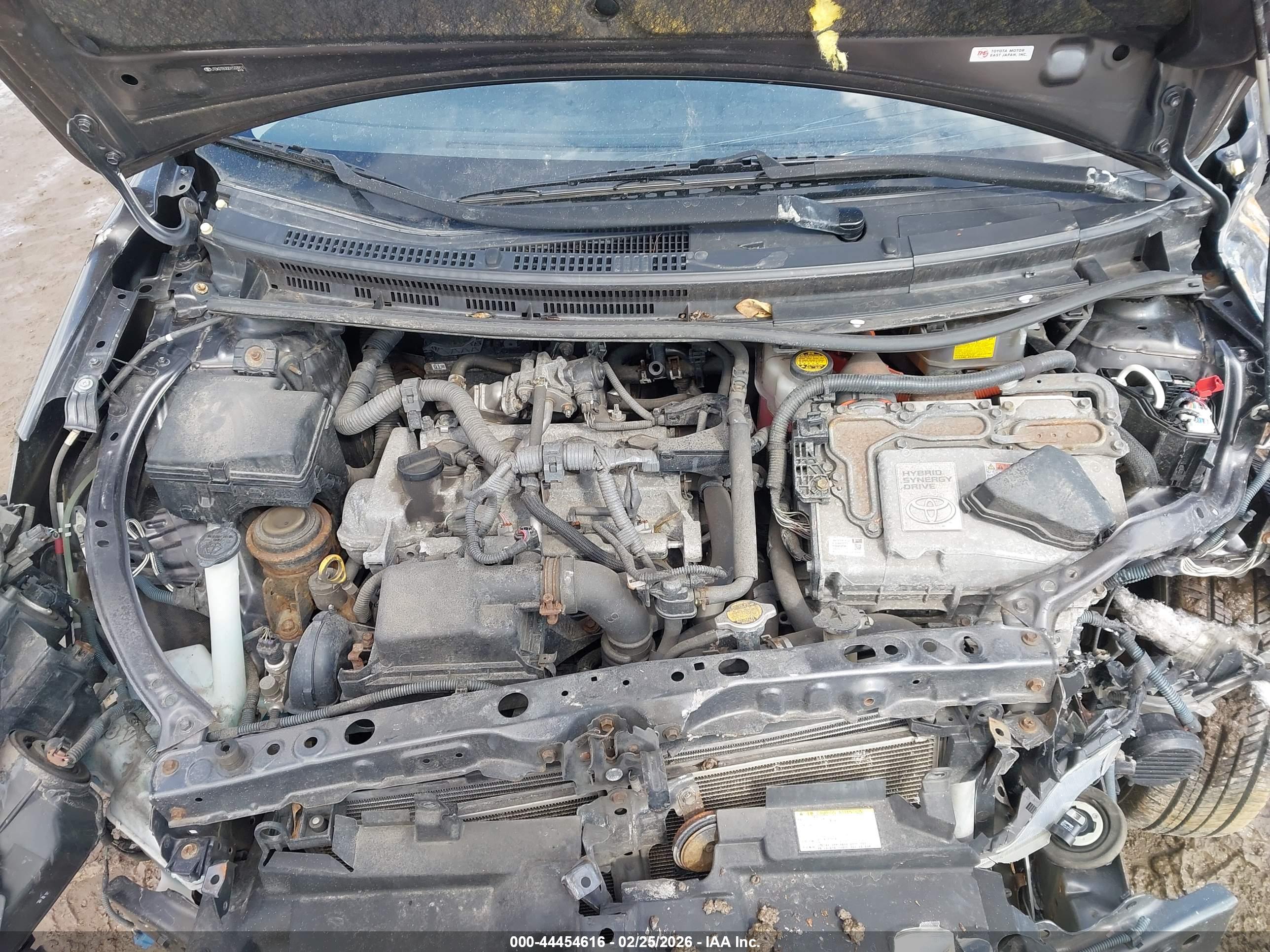 TOYOTA PRIUS image 10