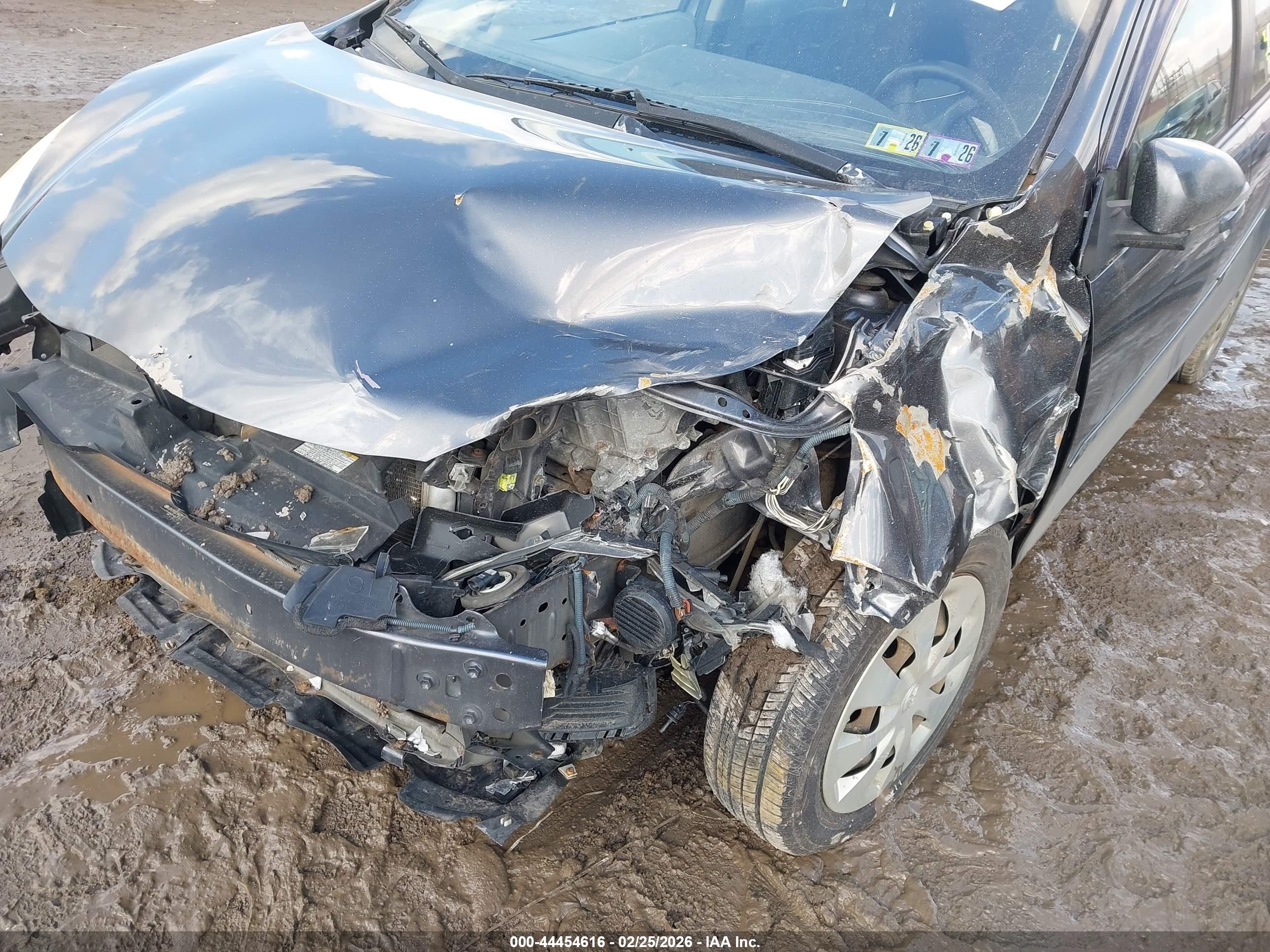TOYOTA PRIUS image 6