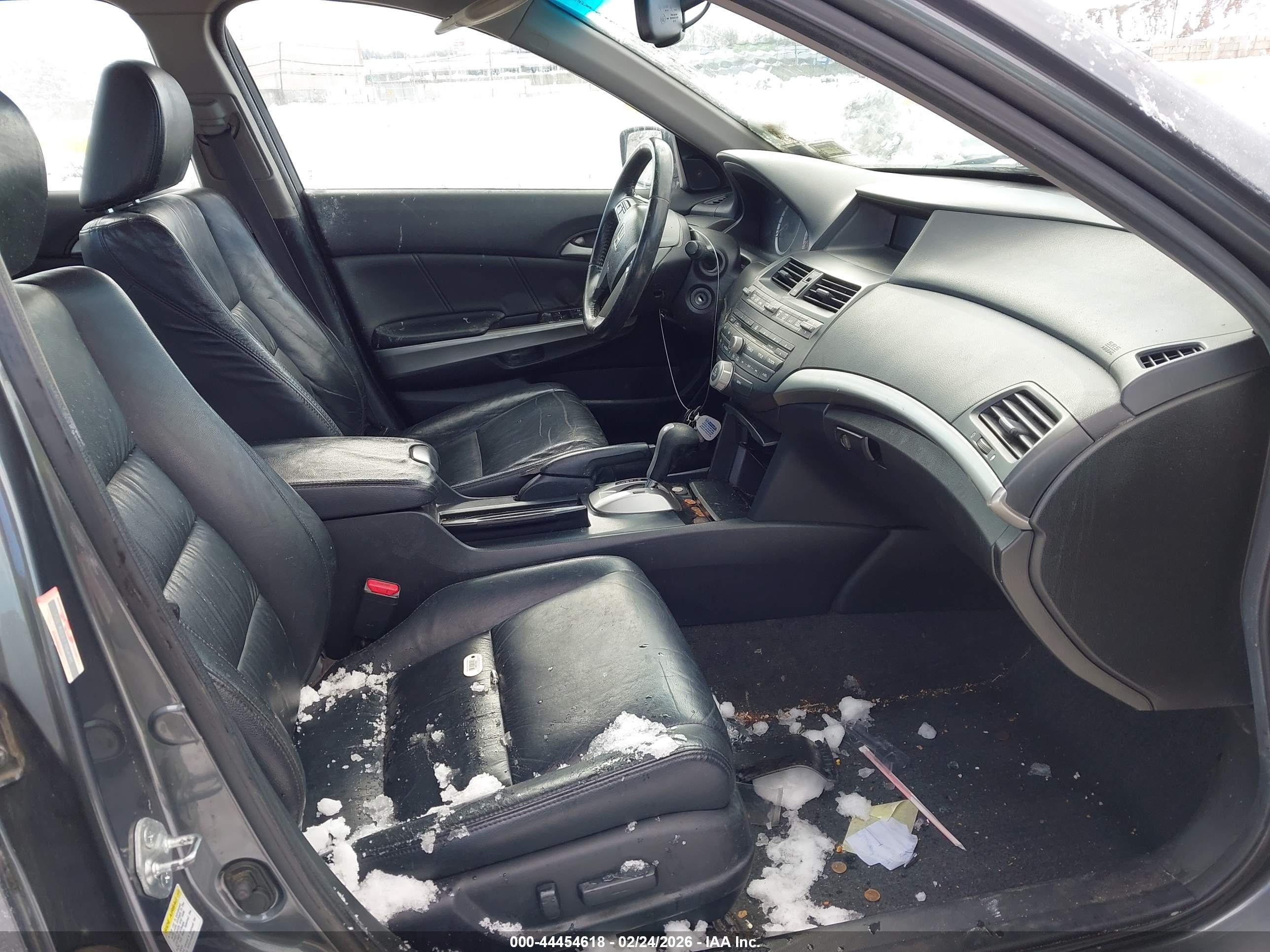 HONDA ACCORD image 5